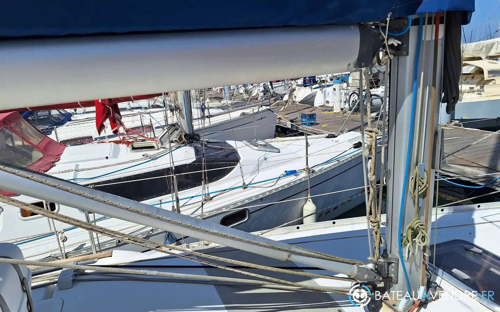 slider 14 Beneteau OCEANIS 323 Clipper