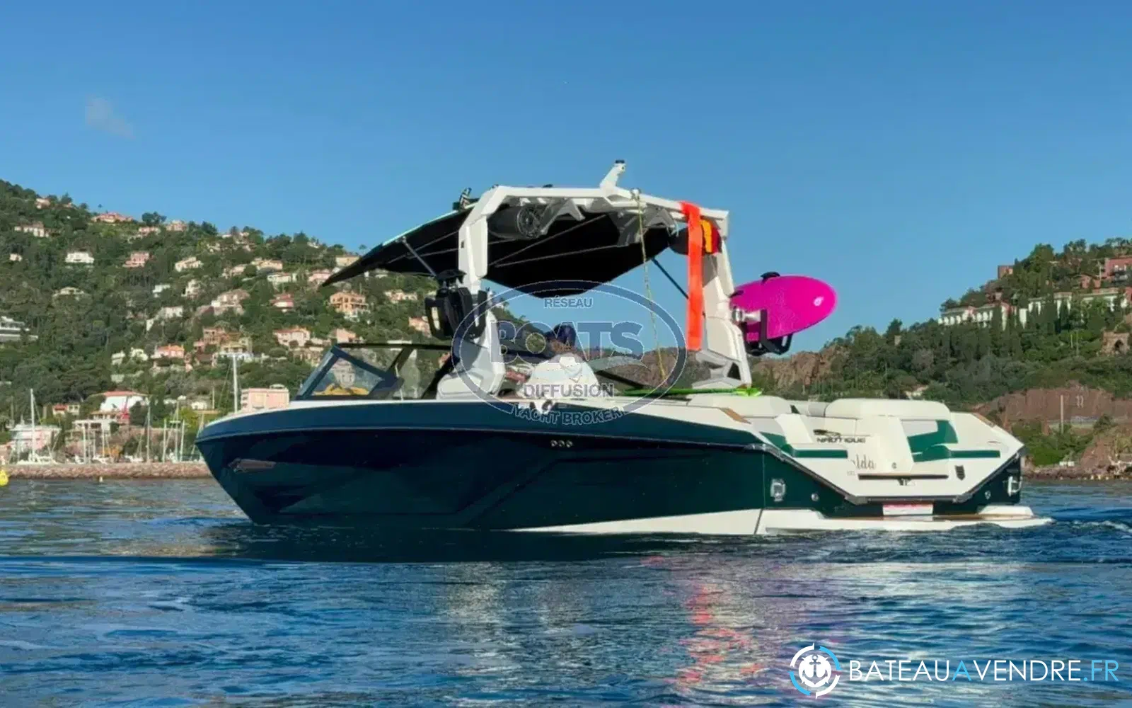 slider 4 Nautique G23