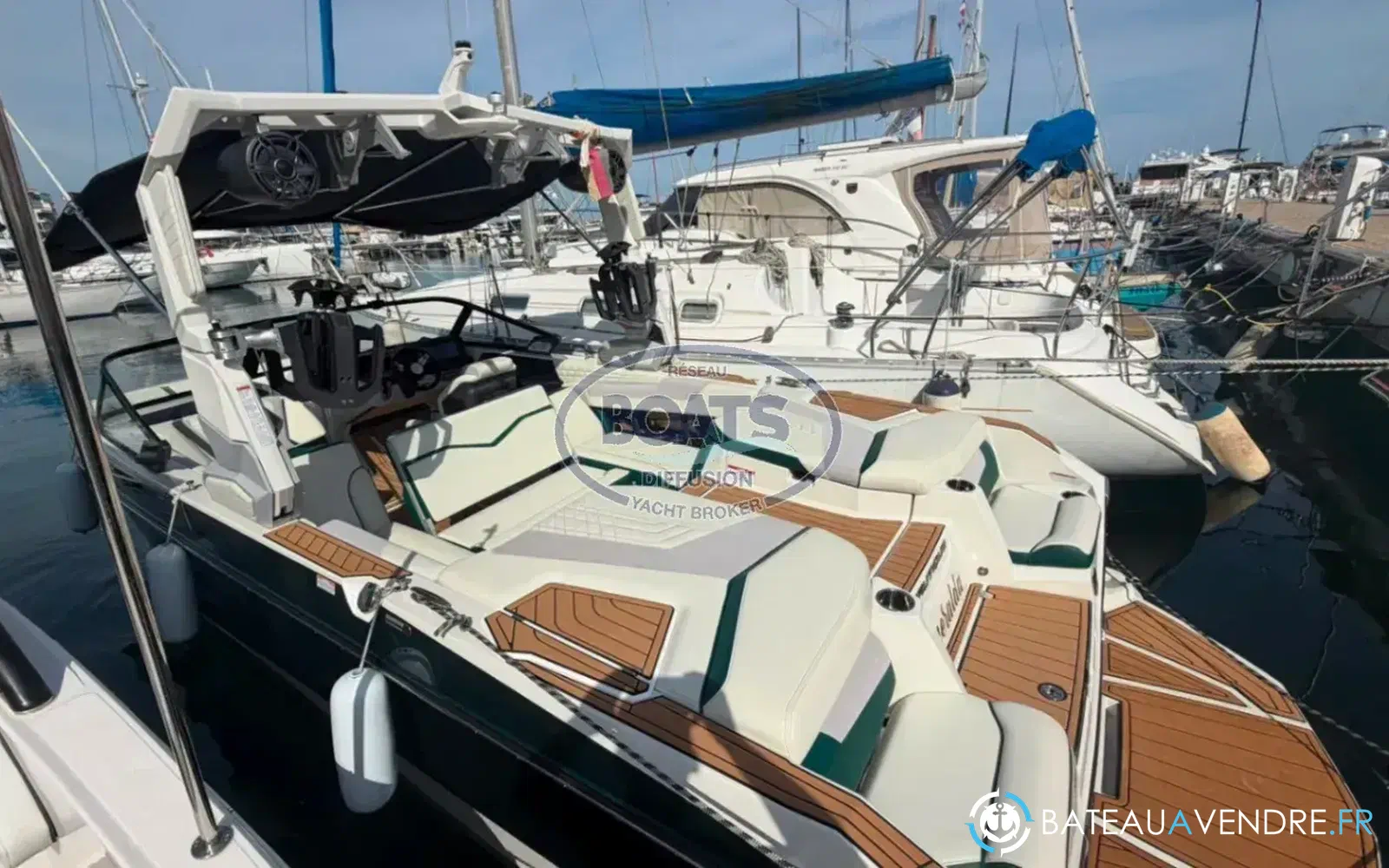 slider 5 Nautique G23