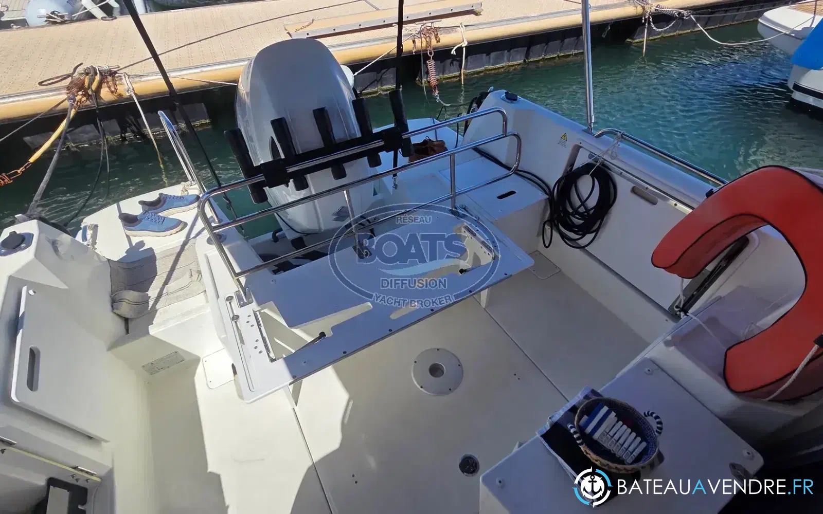 slider 14 Beneteau Antares 7