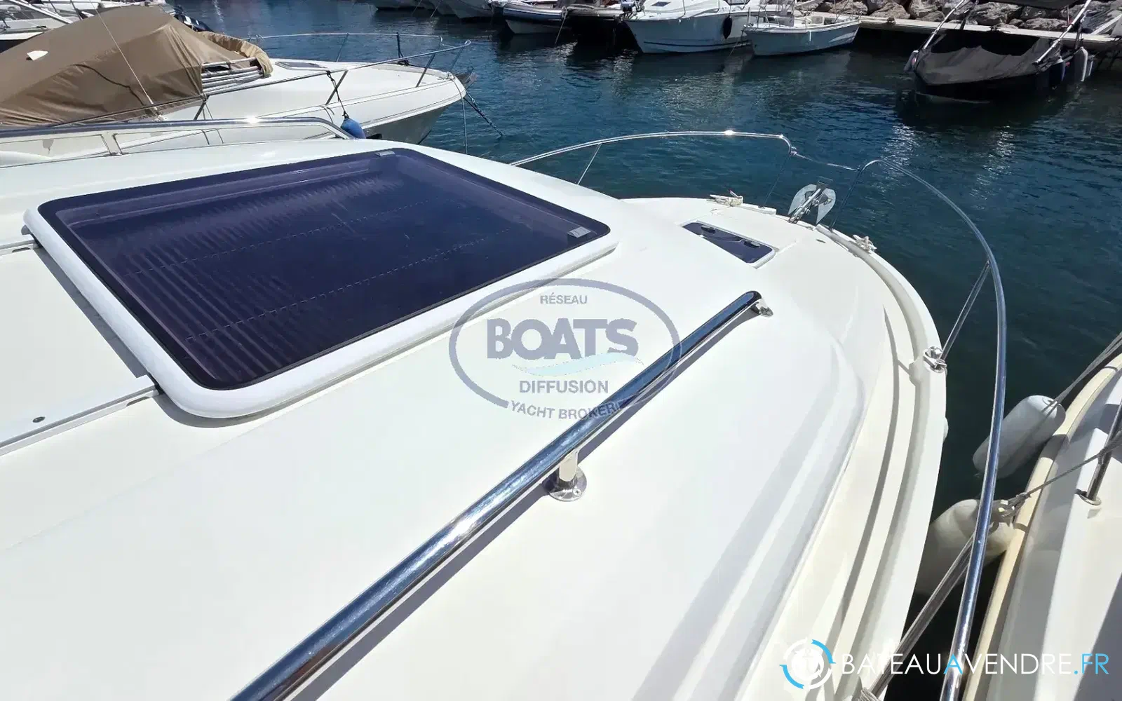 slider 3 Beneteau Antares 7
