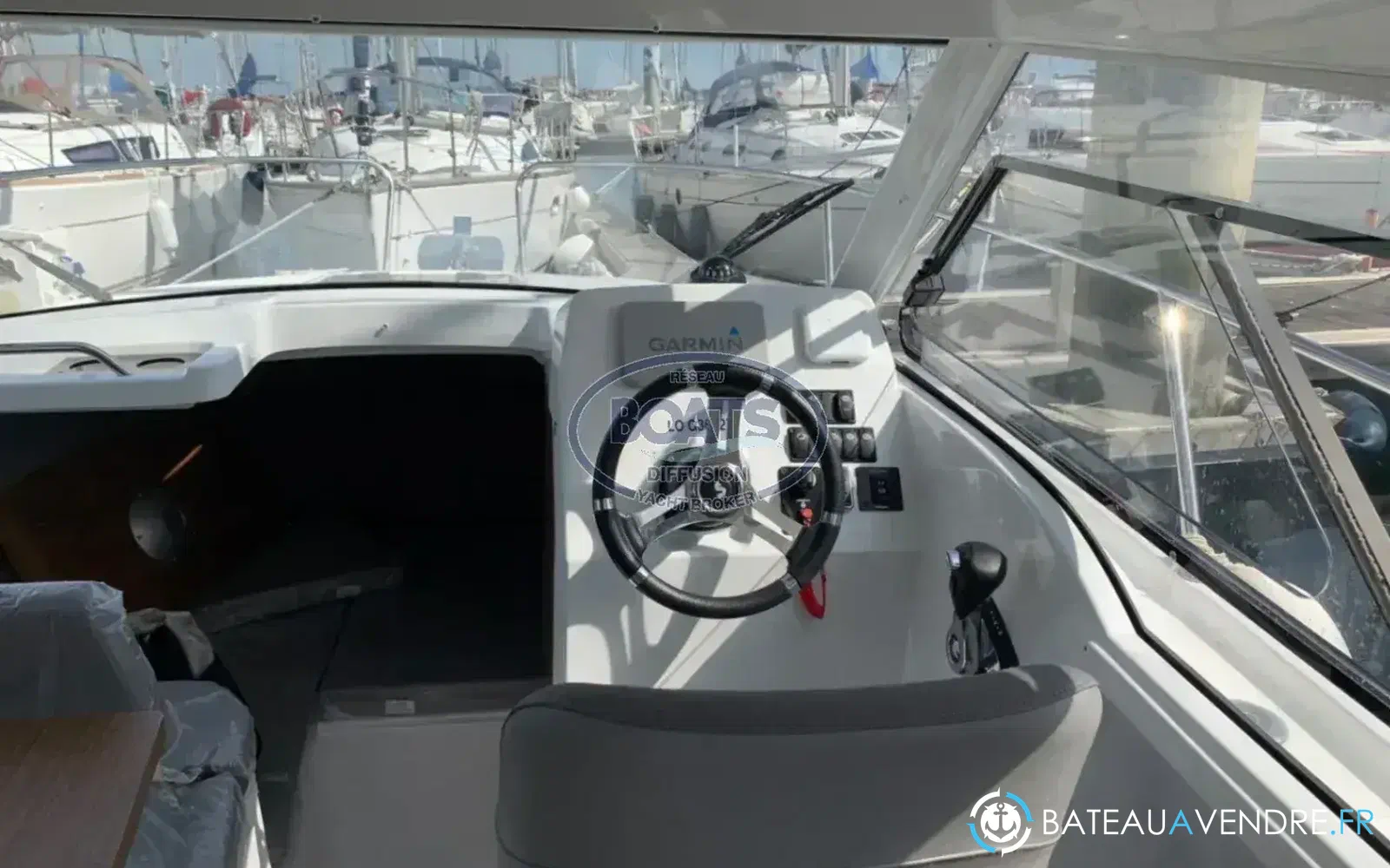 slider 2 Beneteau Antares 7 OB