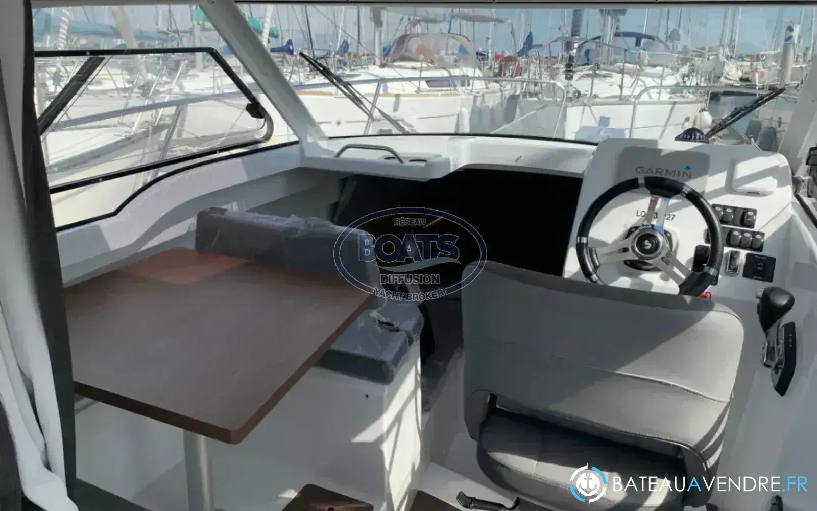 slider 3 Beneteau Antares 7 OB