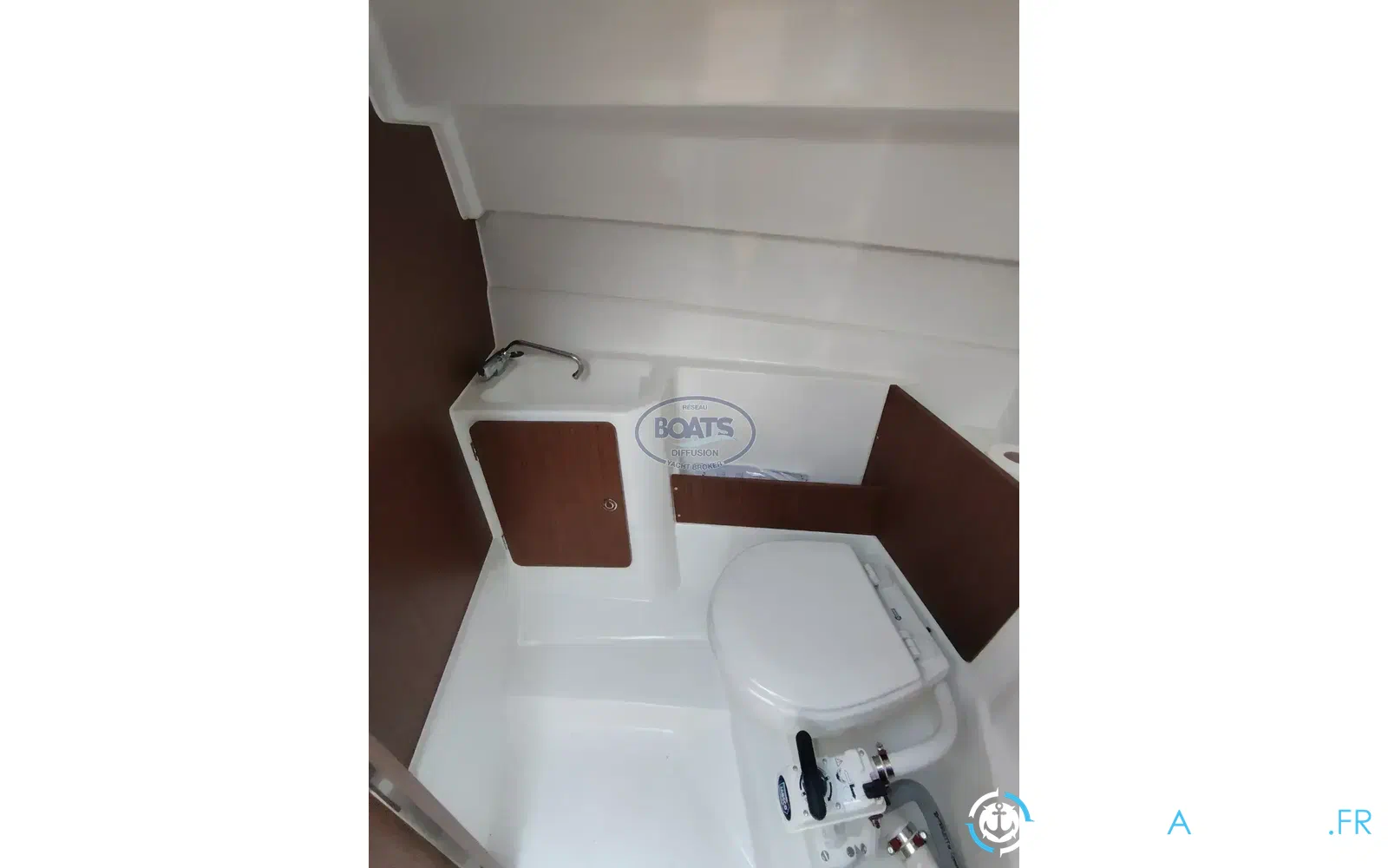 slider 6 Beneteau Antares 7 OB