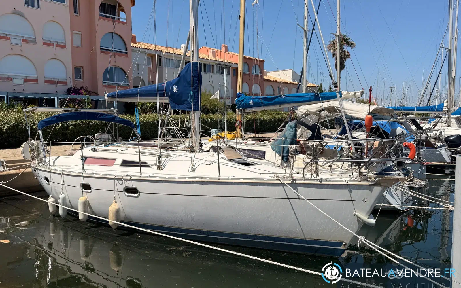 slider 0 Jeanneau Sun Odyssey 33