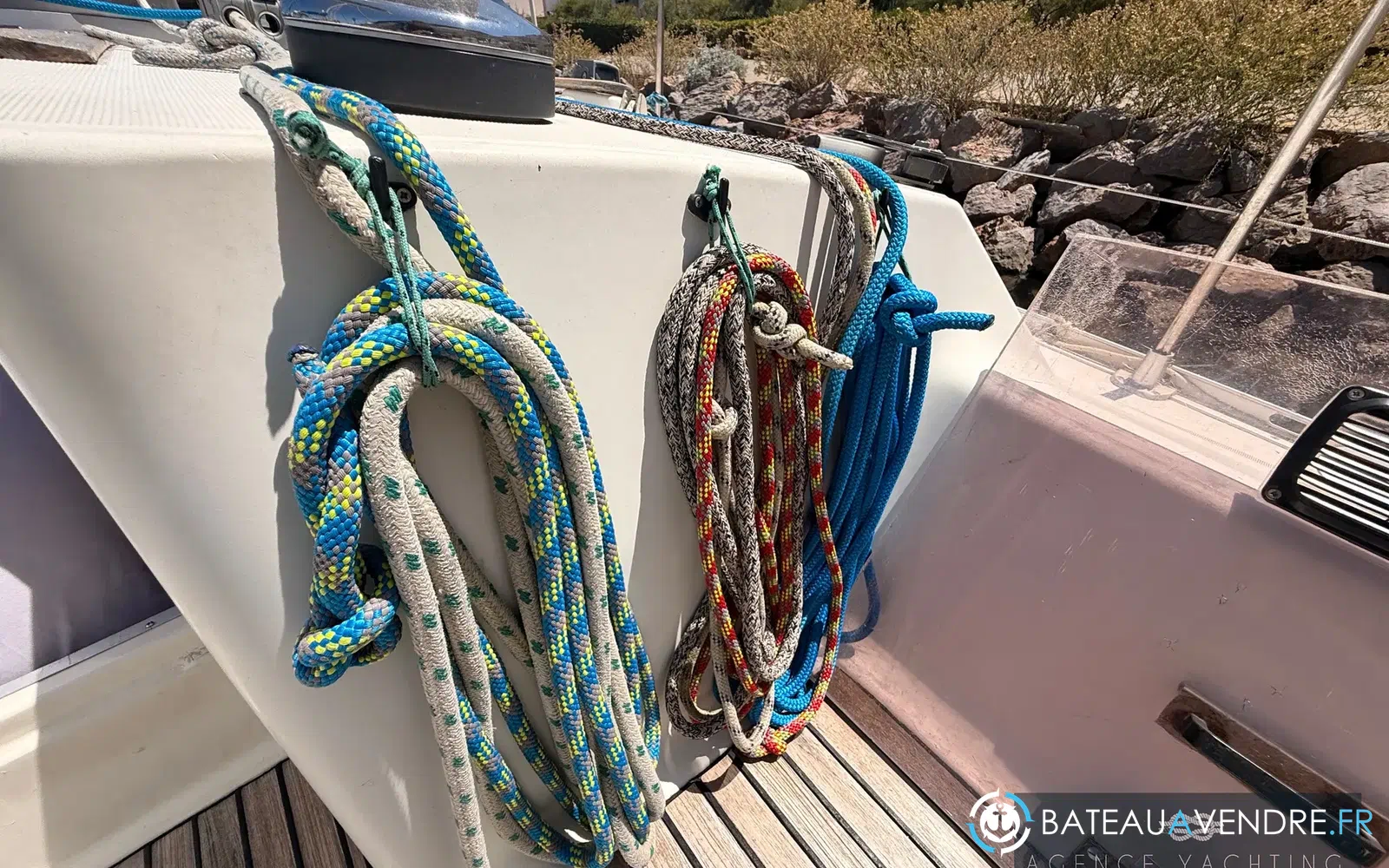 slider 23 Jeanneau Sun Odyssey 33