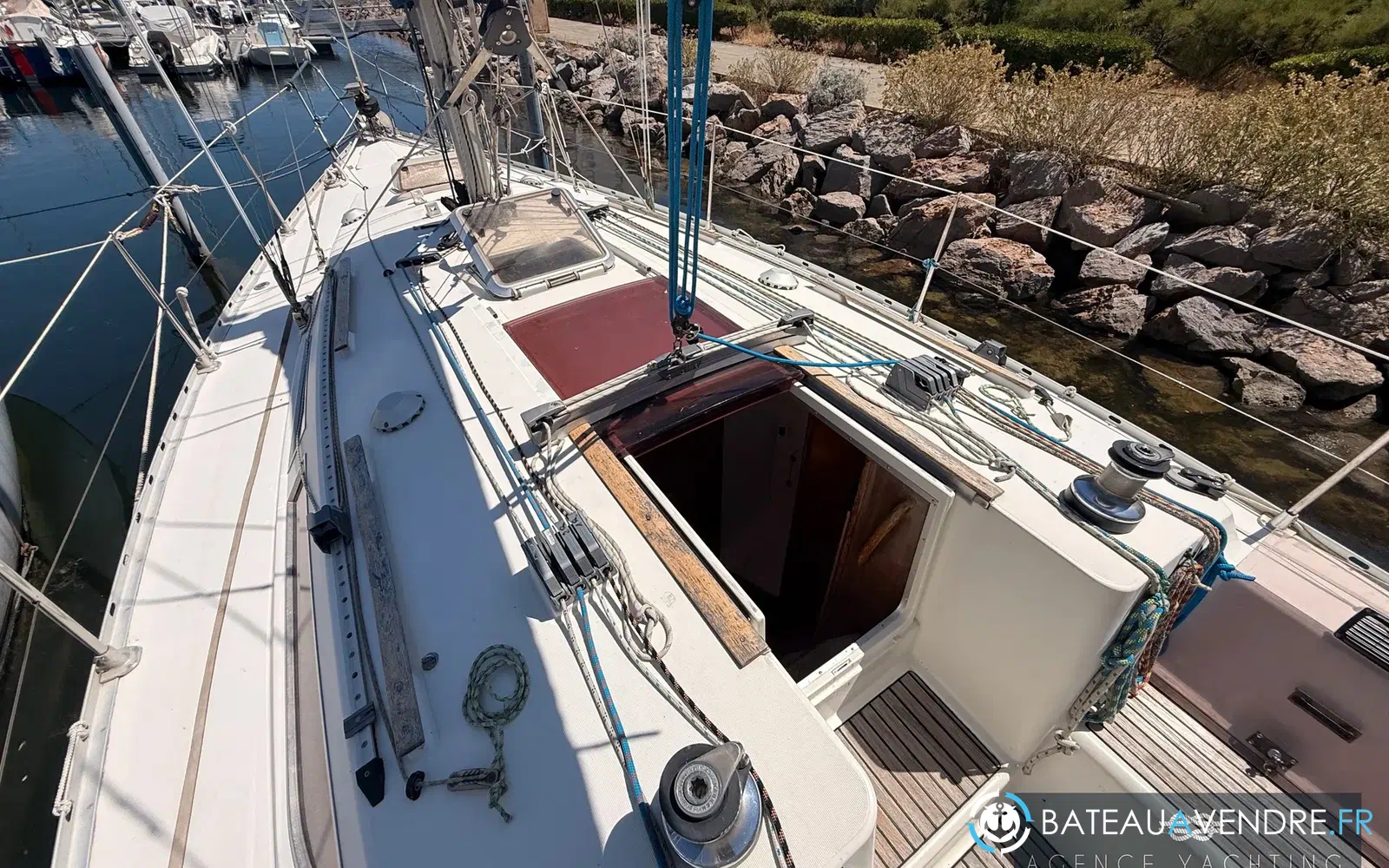 slider 37 Jeanneau Sun Odyssey 33