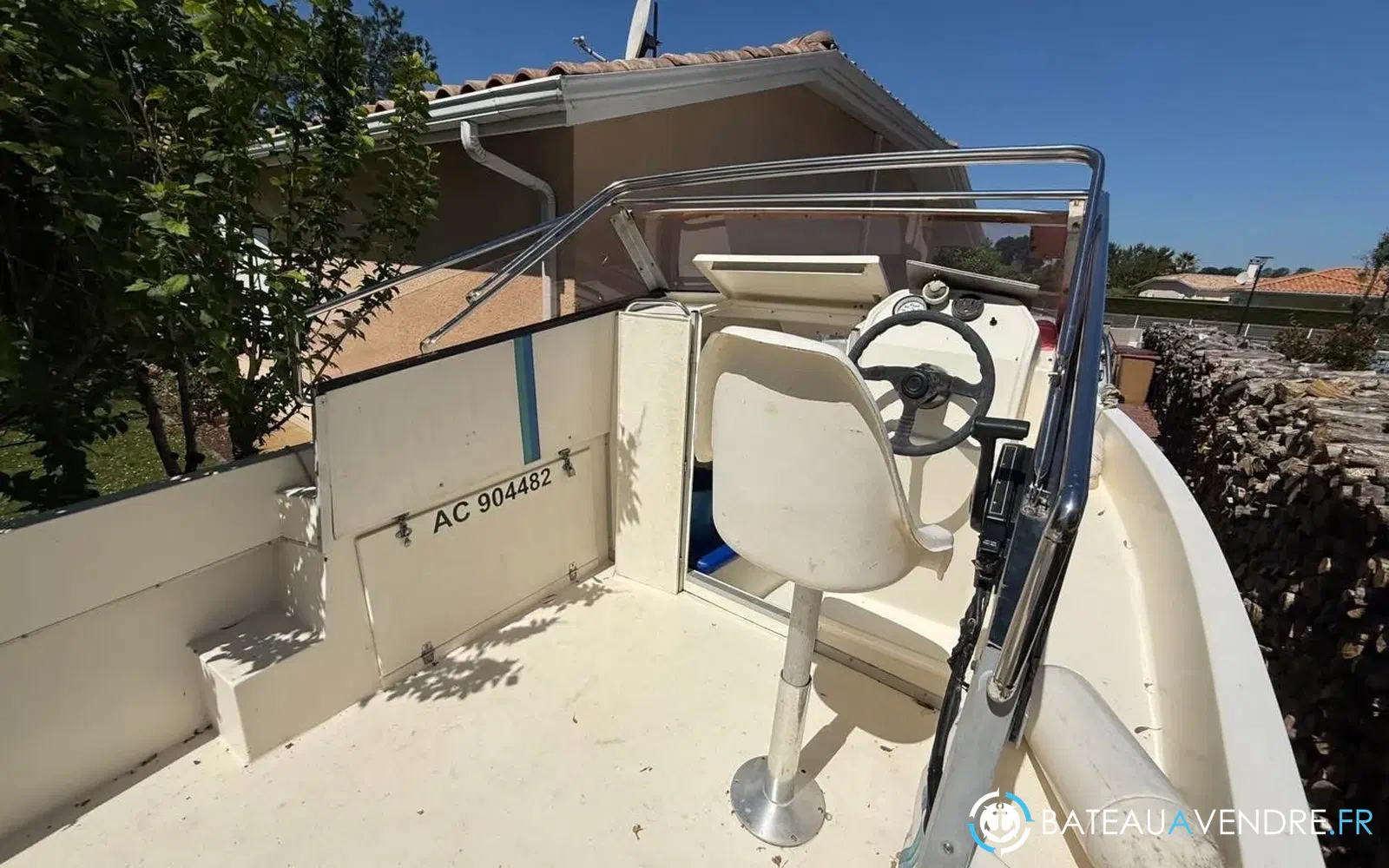 slider 3 SBPEM 570 Day Cruiser