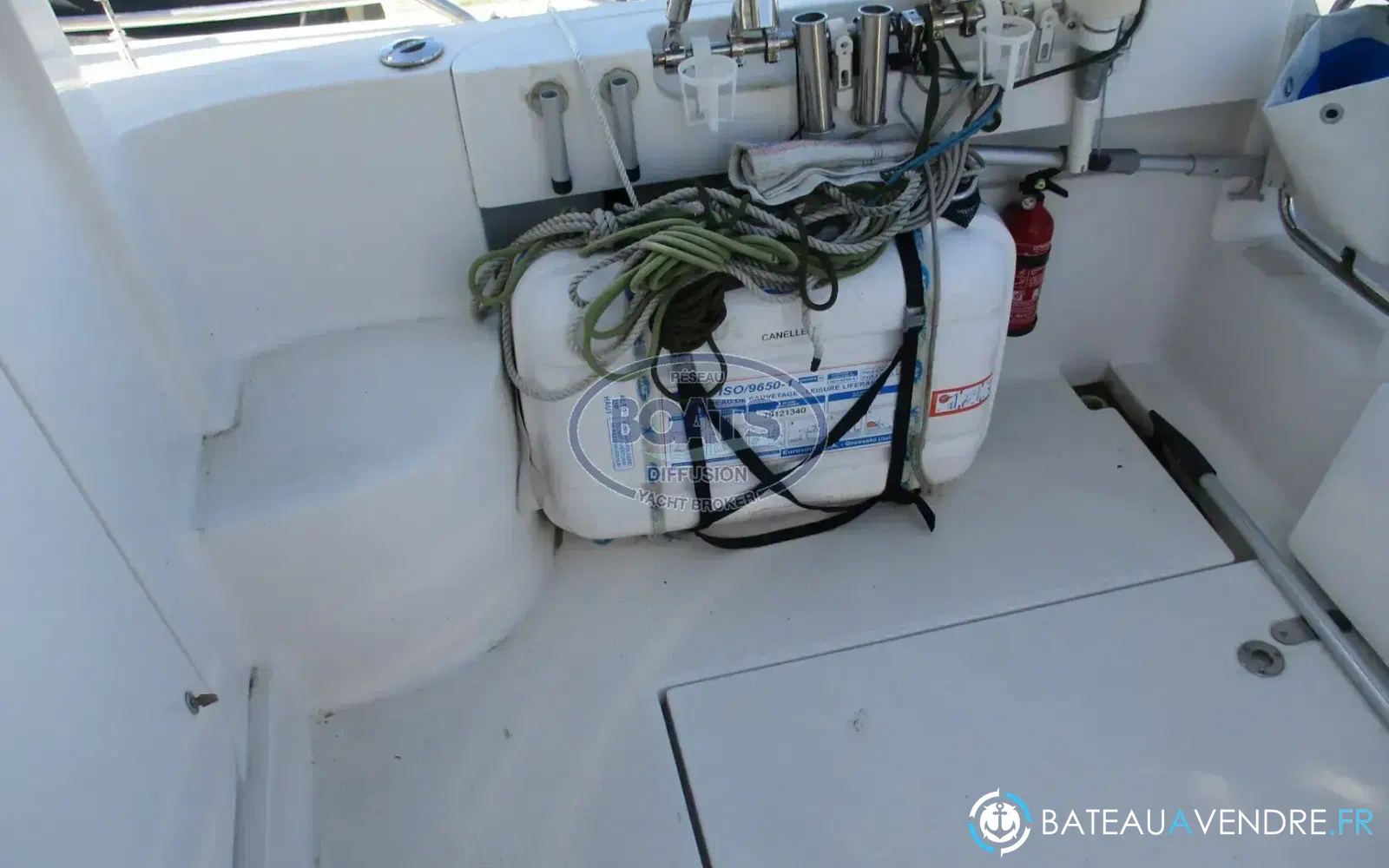 slider 13 Pacific Craft 660 Timonier