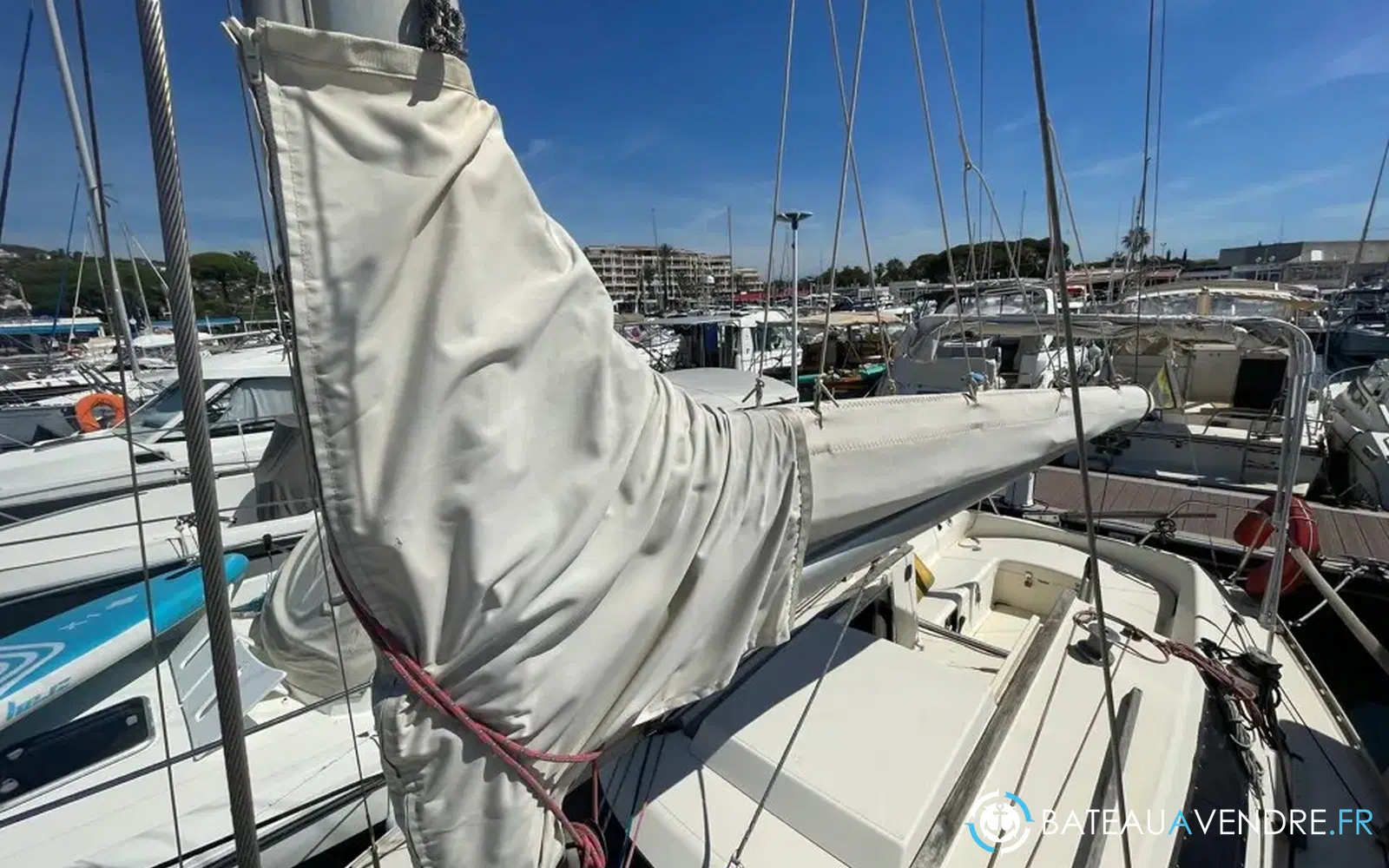 slider 8 Jeanneau Fantasia 27