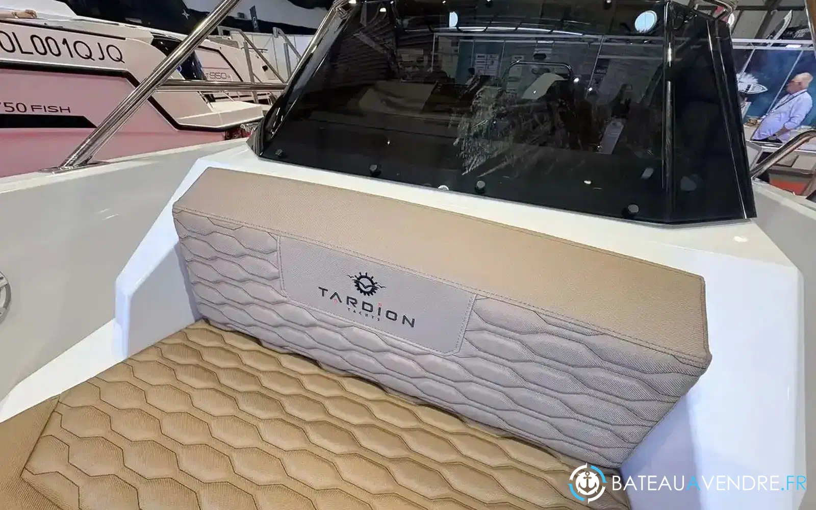 slider 23 Tardion Yachts T24 Spacedeck