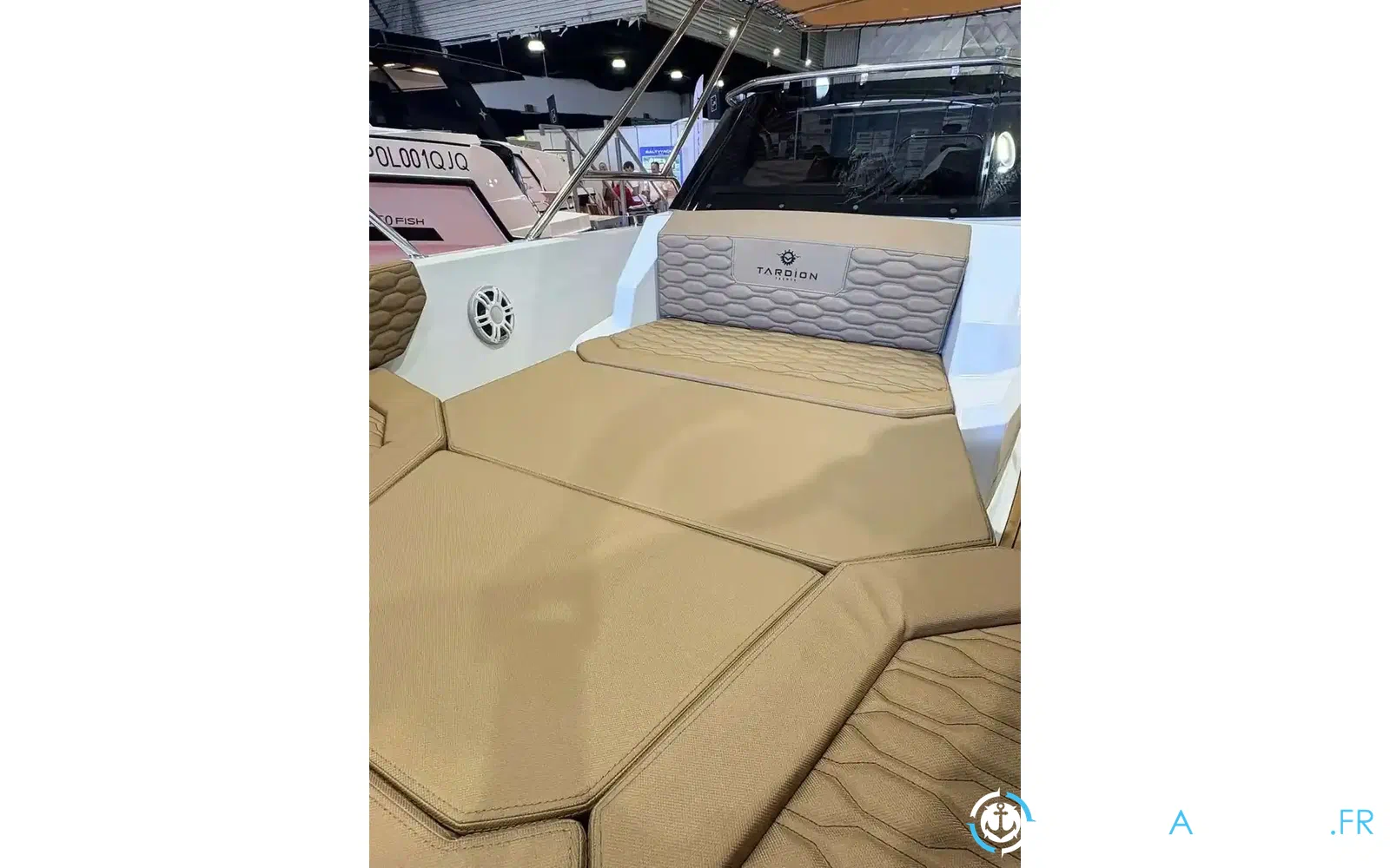 slider 6 Tardion Yachts T24 Spacedeck