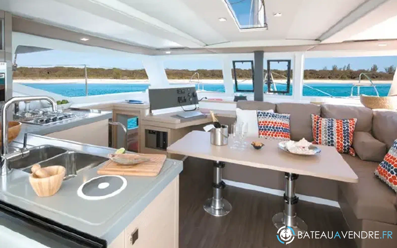 slider 18 Fountaine Pajot Lucia 40