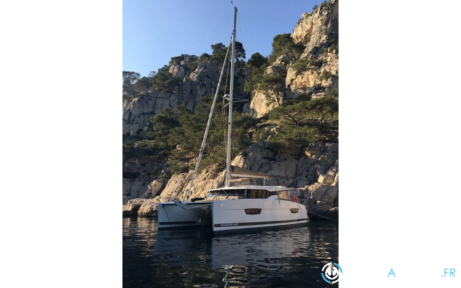 slider 1 Fountaine Pajot Lucia 40