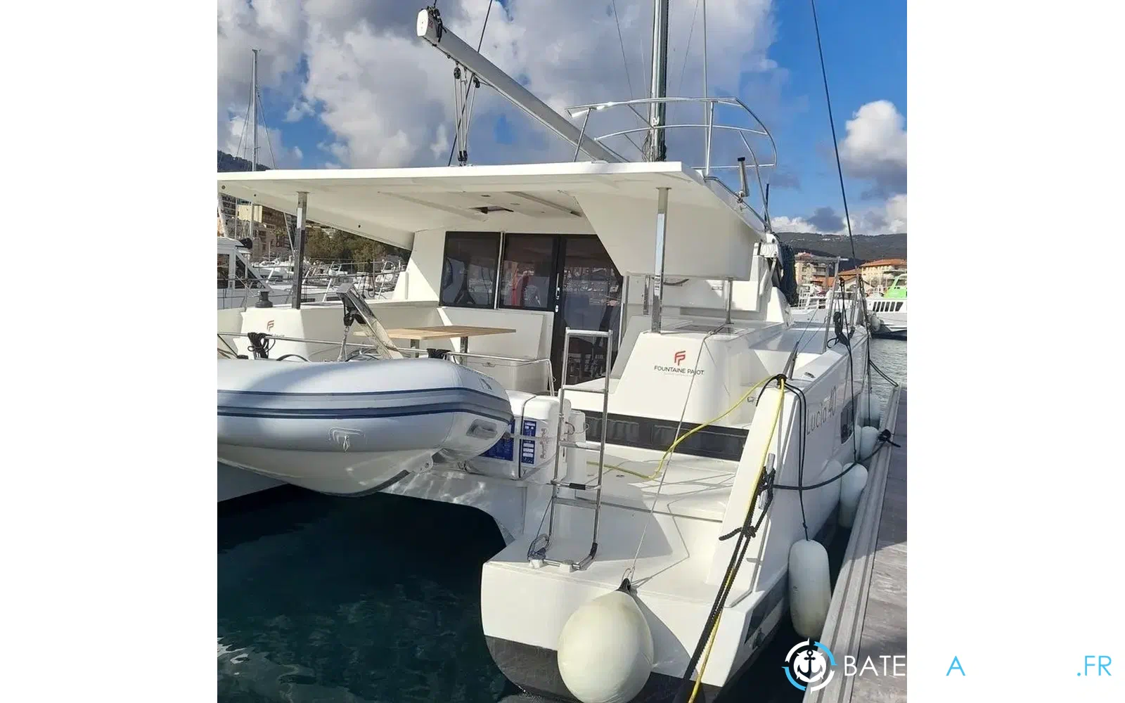 slider 3 Fountaine Pajot Lucia 40