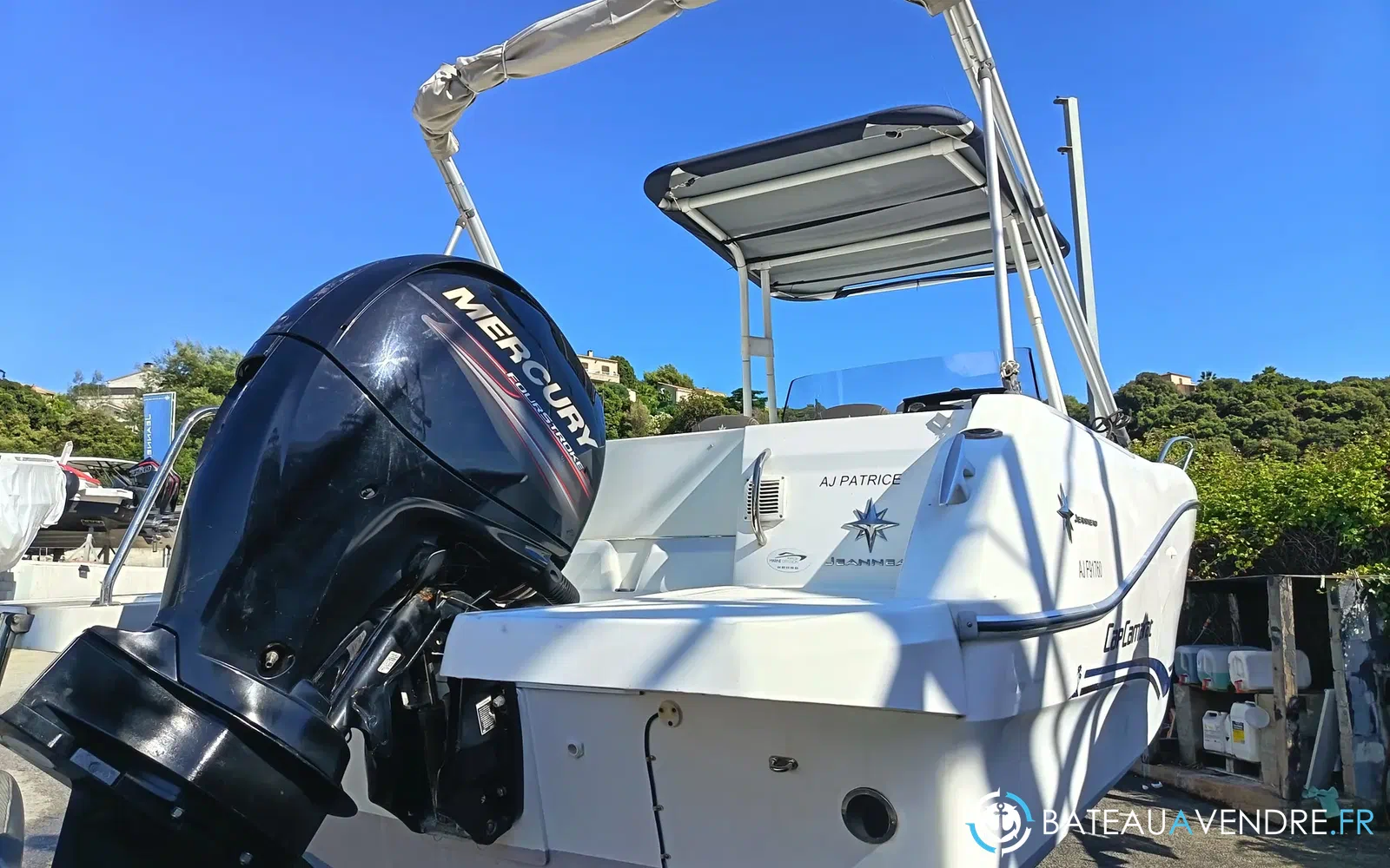 slider 8 Jeanneau Cap Camarat 6.5 CC Serie 3