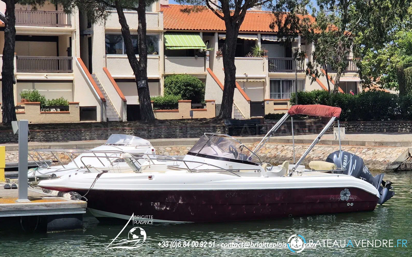slider 1 Pacific Craft 650 WA