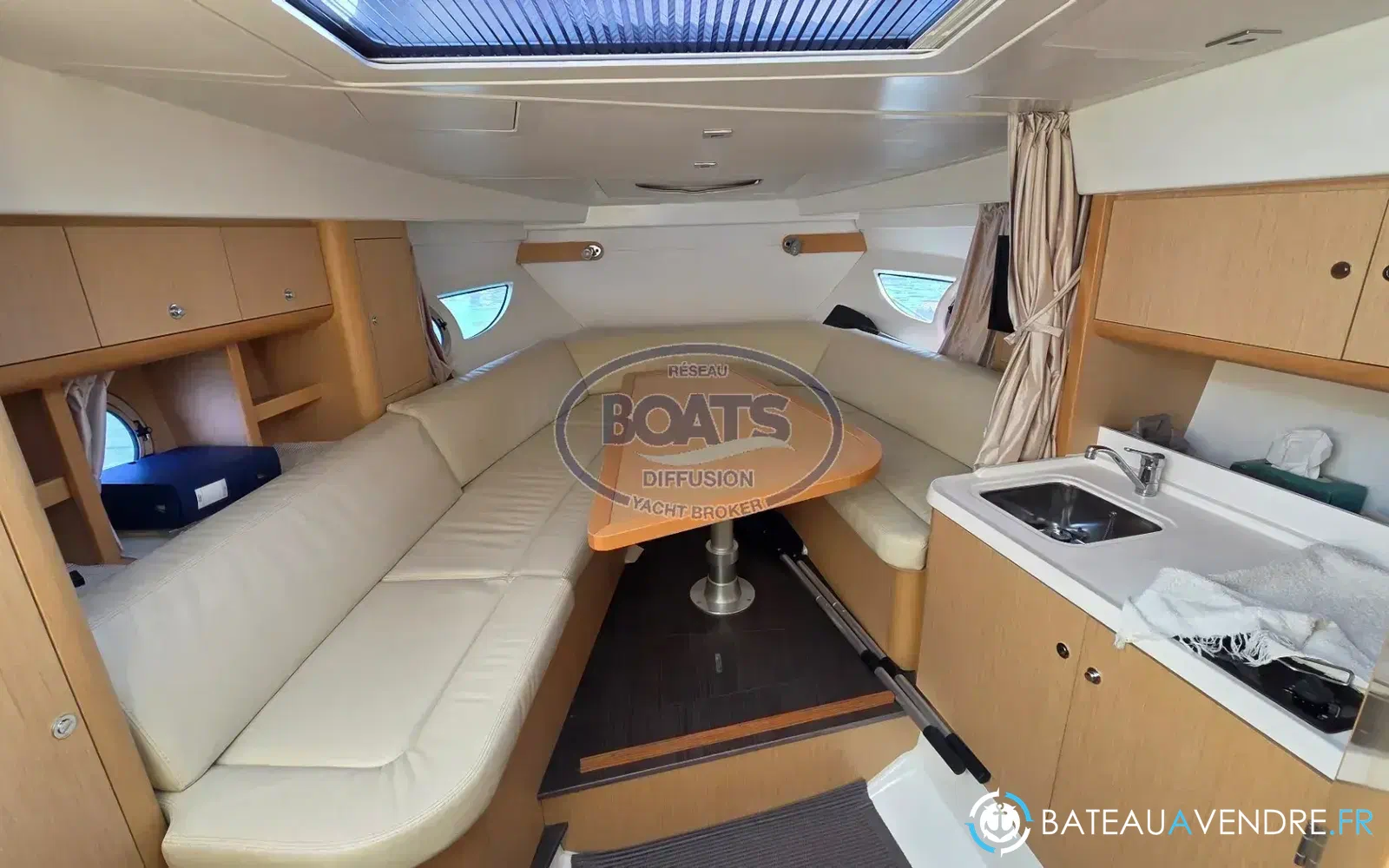 slider 10 Beneteau Gran Turismo 34