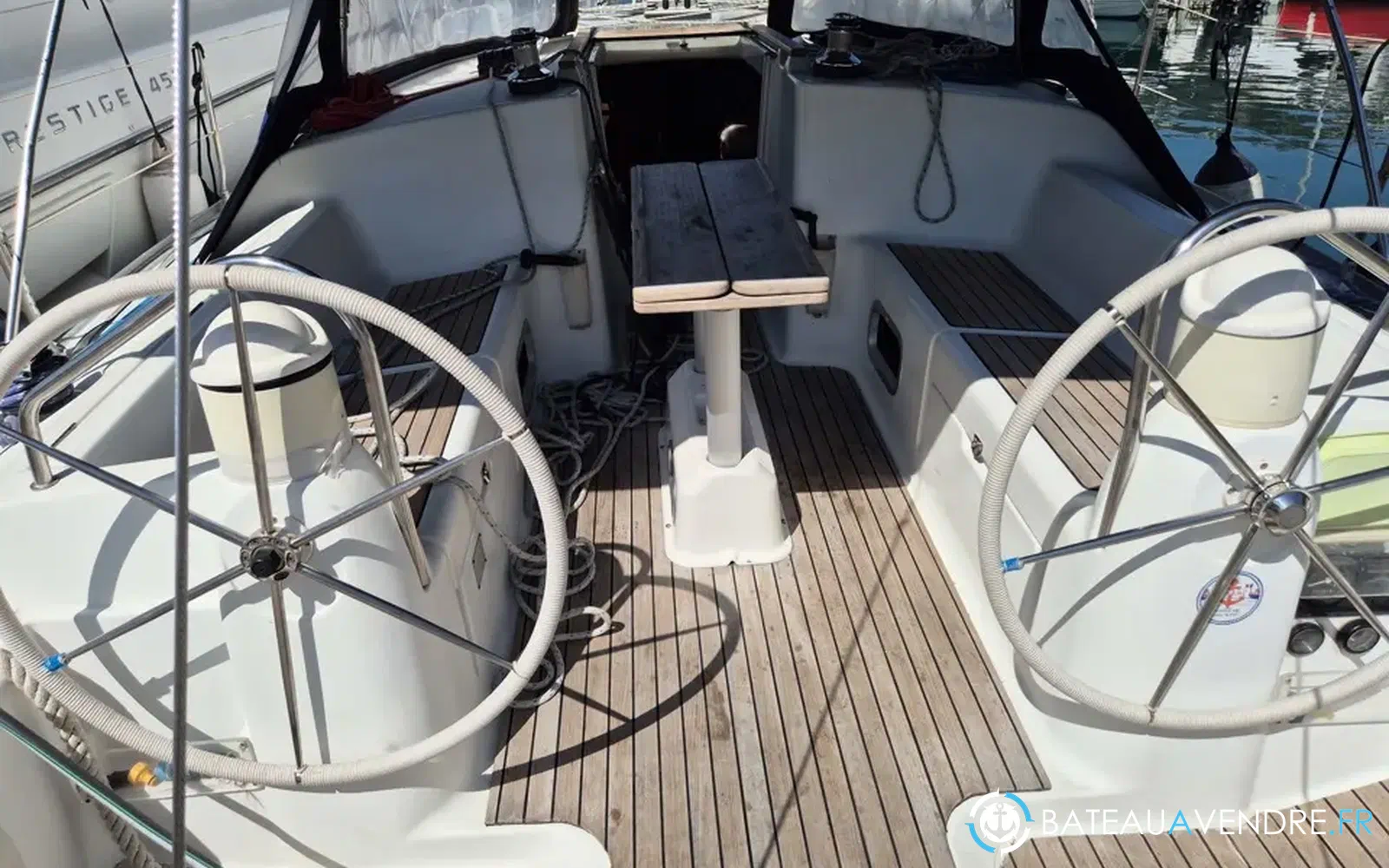 slider 10 Jeanneau Sun Odyssey 40