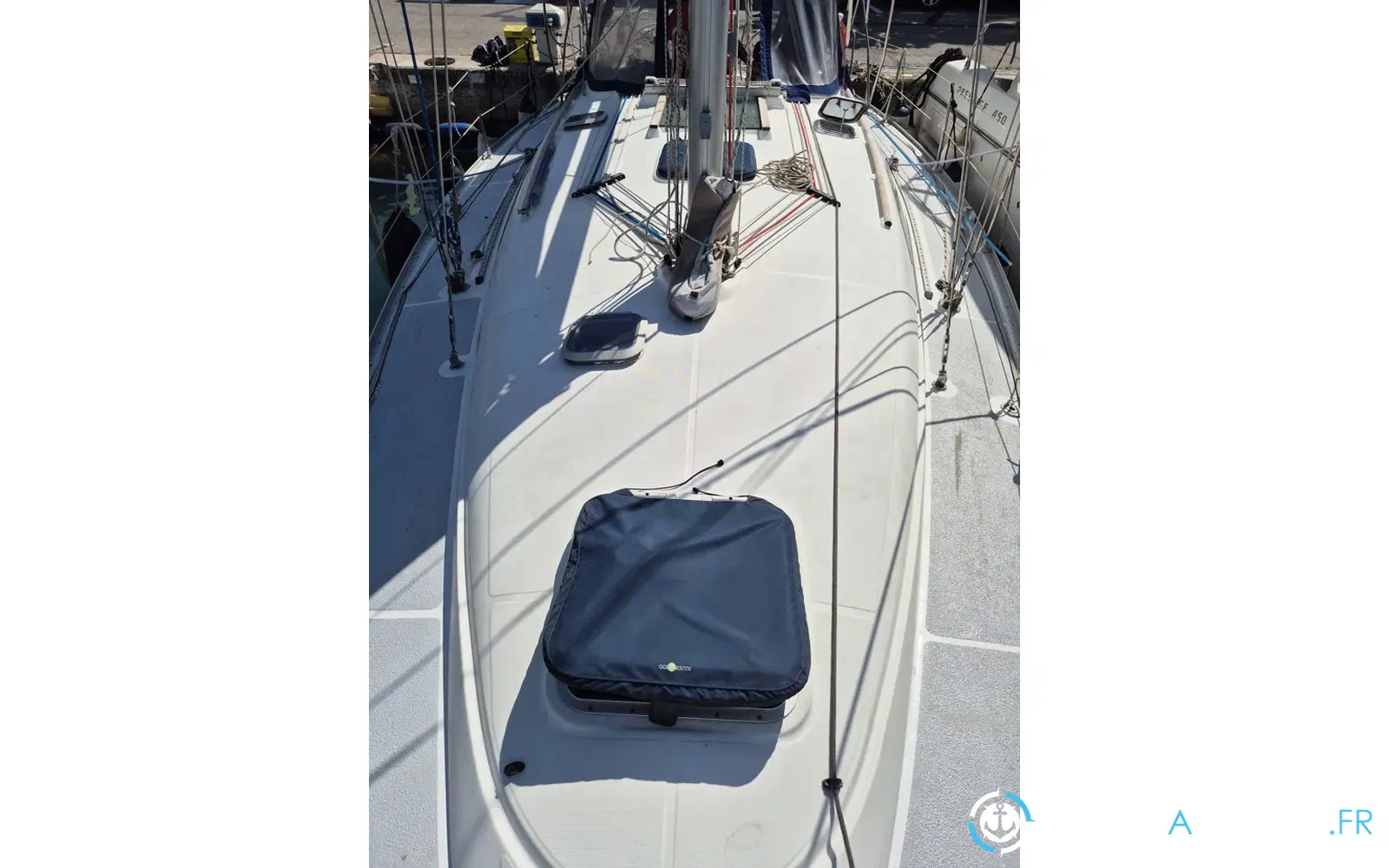 slider 25 Jeanneau Sun Odyssey 40