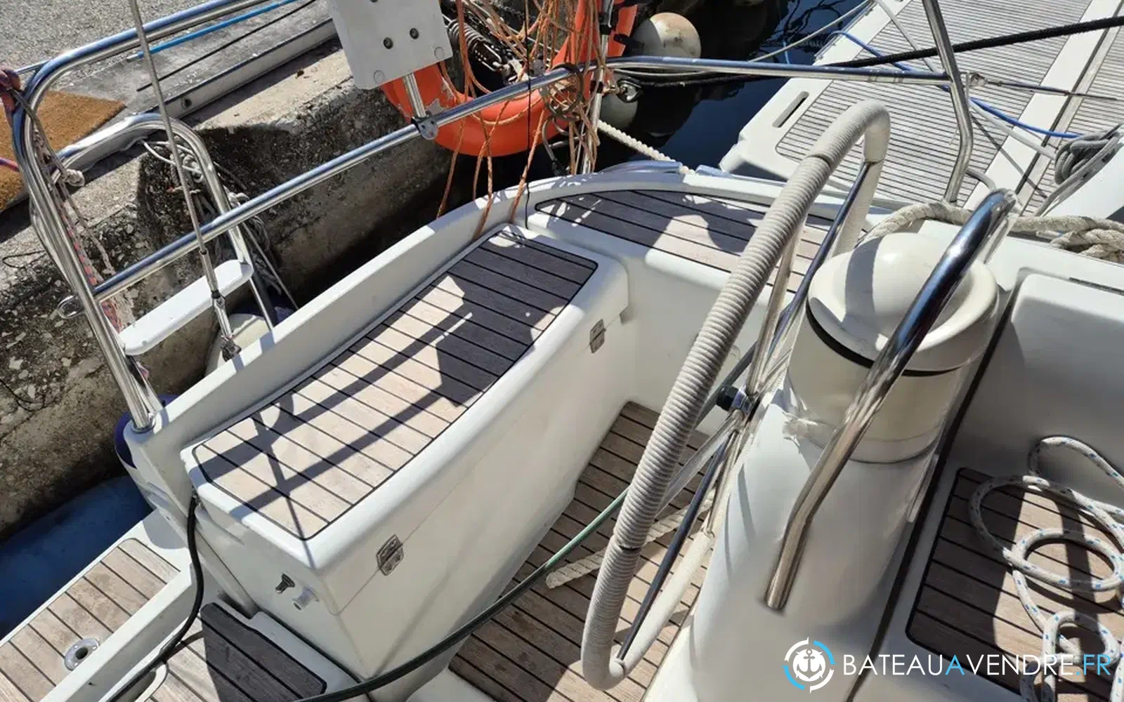 slider 33 Jeanneau Sun Odyssey 40