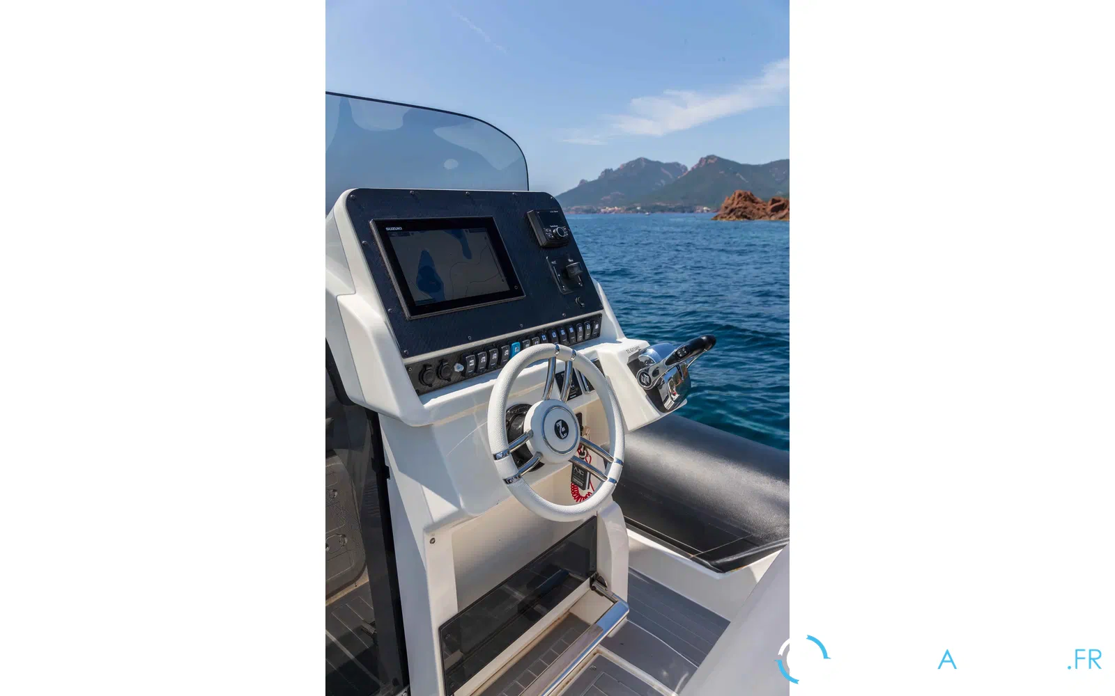 slider 3 Nuova Jolly Prince 33 CC
