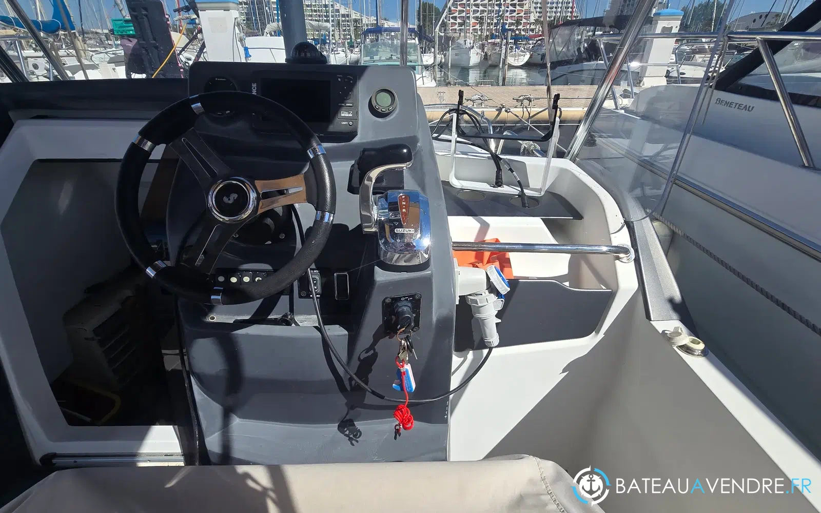 slider 11 Beneteau Flyer 6 SUNdeck