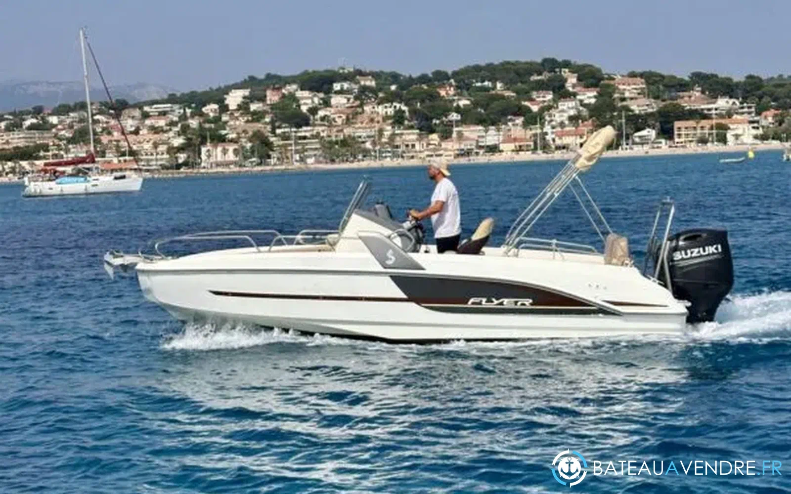 slider 0 Beneteau Flyer 6 SUNdeck