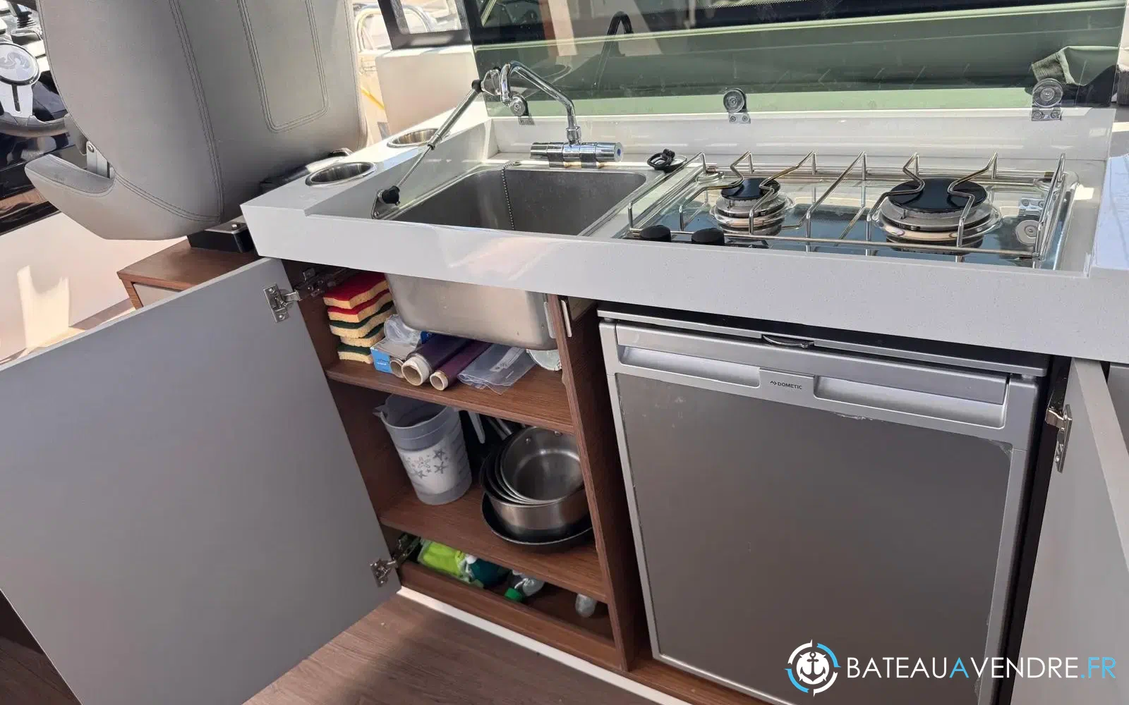 slider 15 Beneteau Antares 11