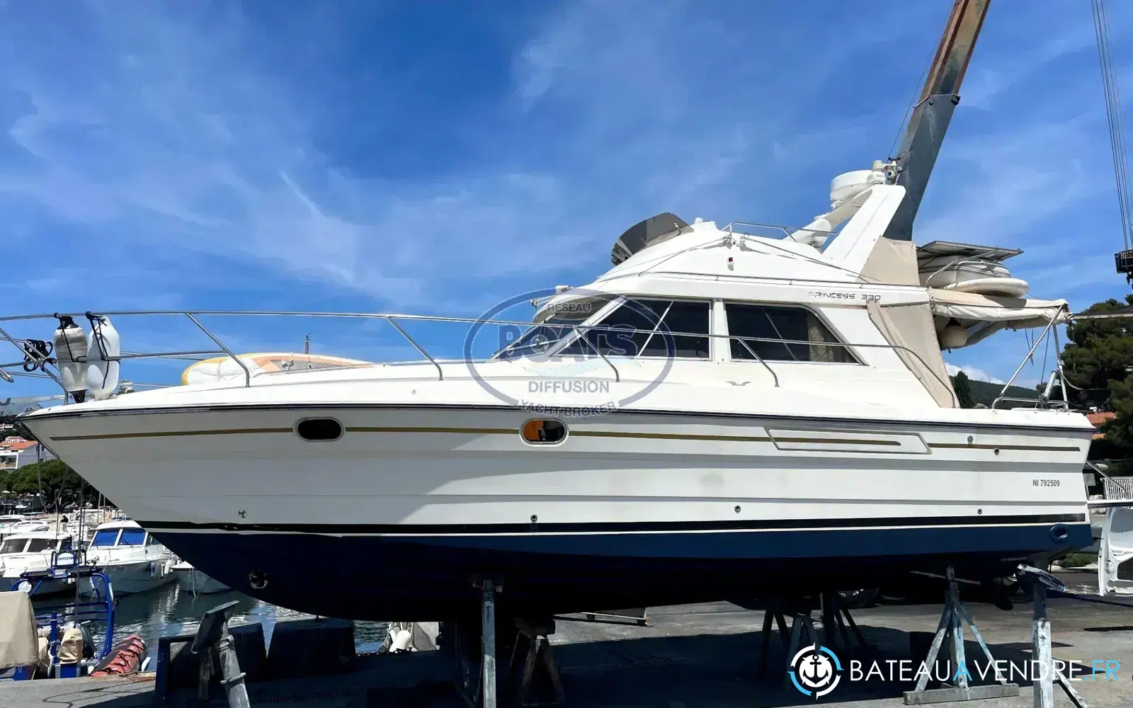 slider 2 Princess 330