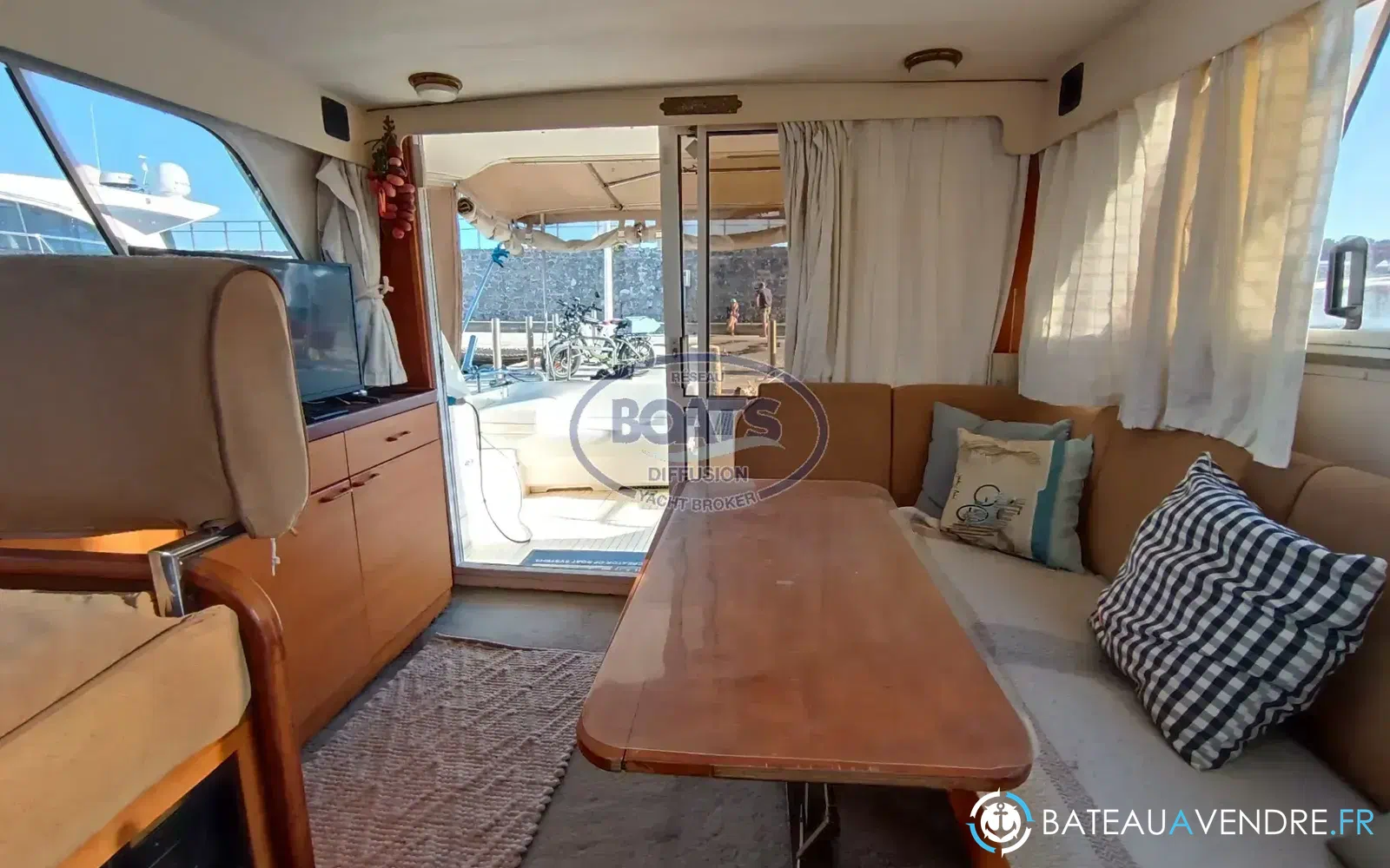 slider 4 Princess 330