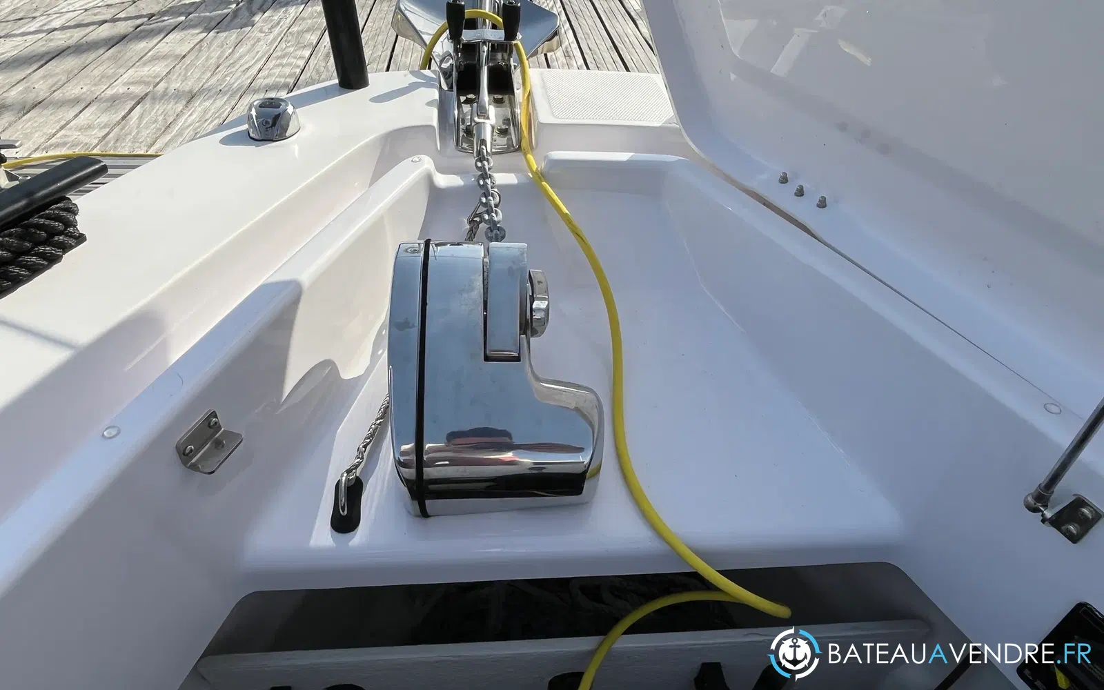 slider 8 Axopar 37 XC Cross Cabin