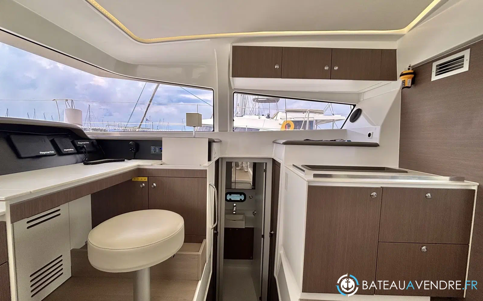 slider 12 Bali Catamarans Bali 4.1