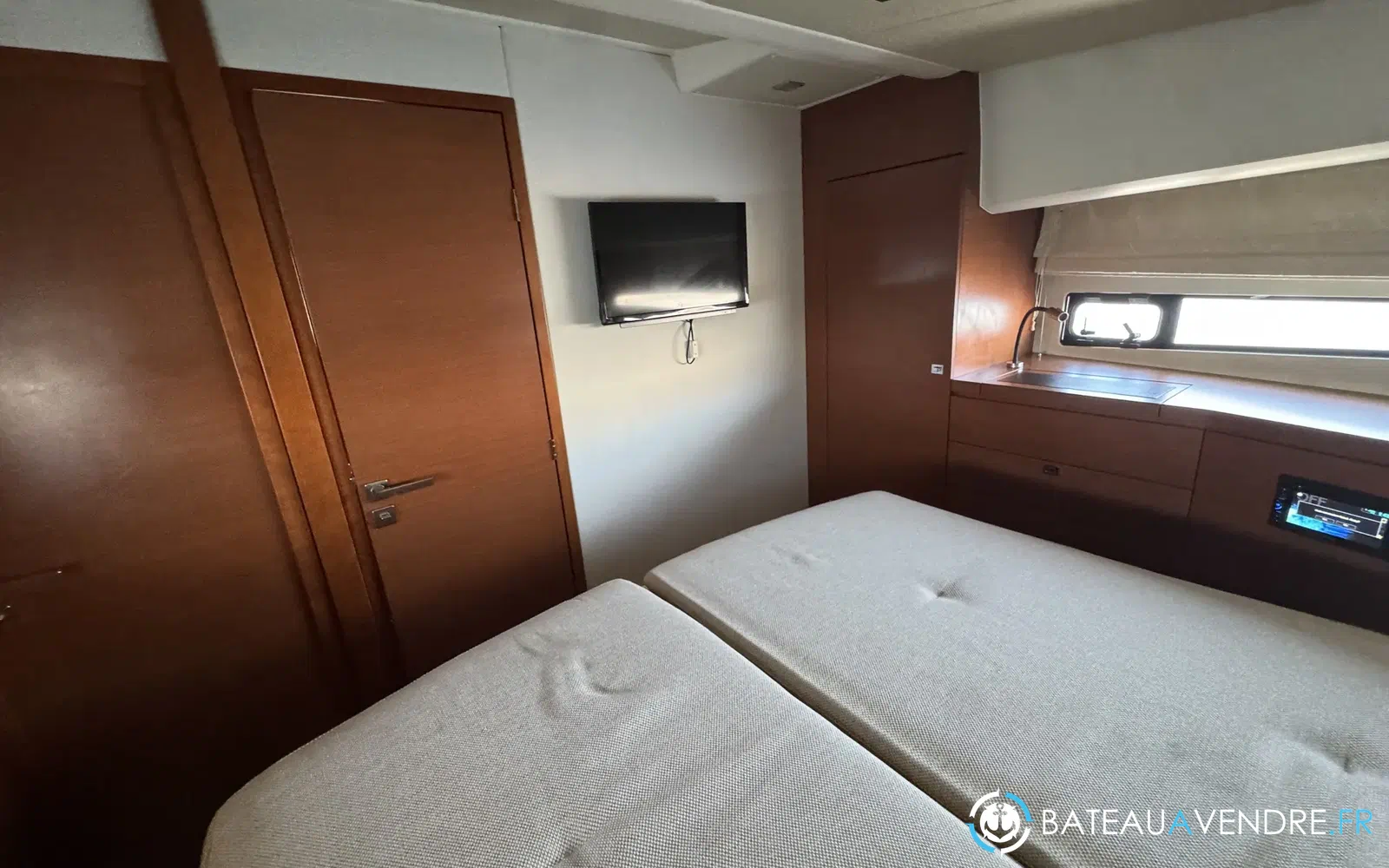slider 21 Prestige Yachts 450 Fly