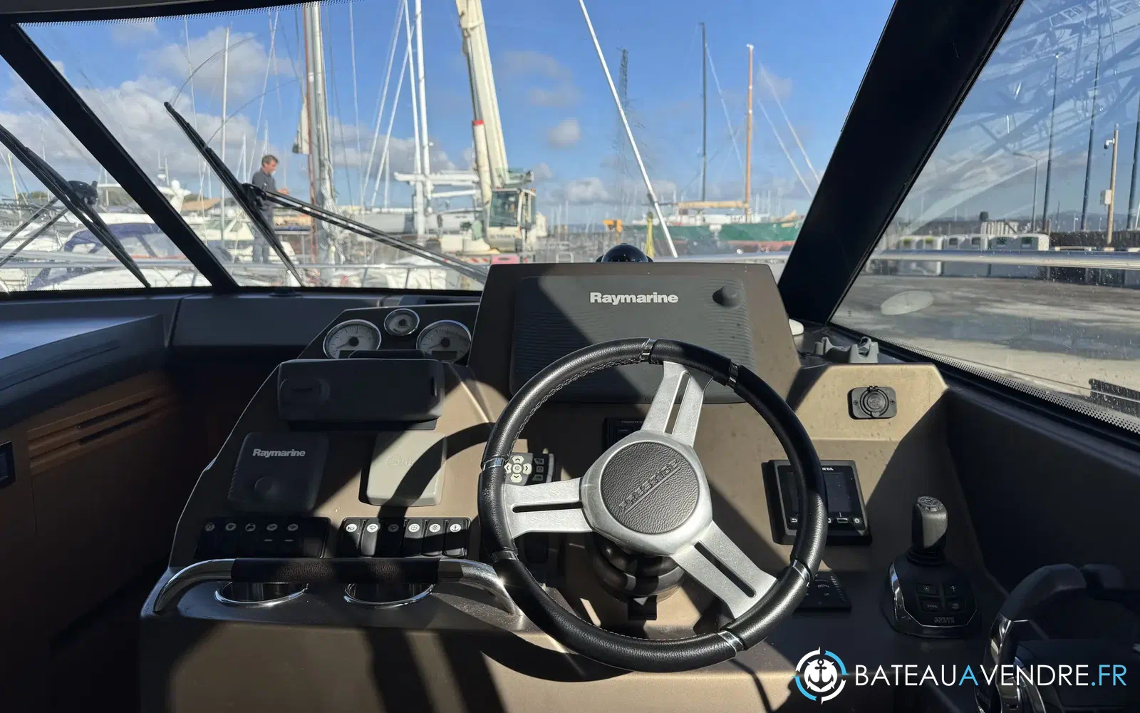 slider 5 Prestige Yachts 450 Fly