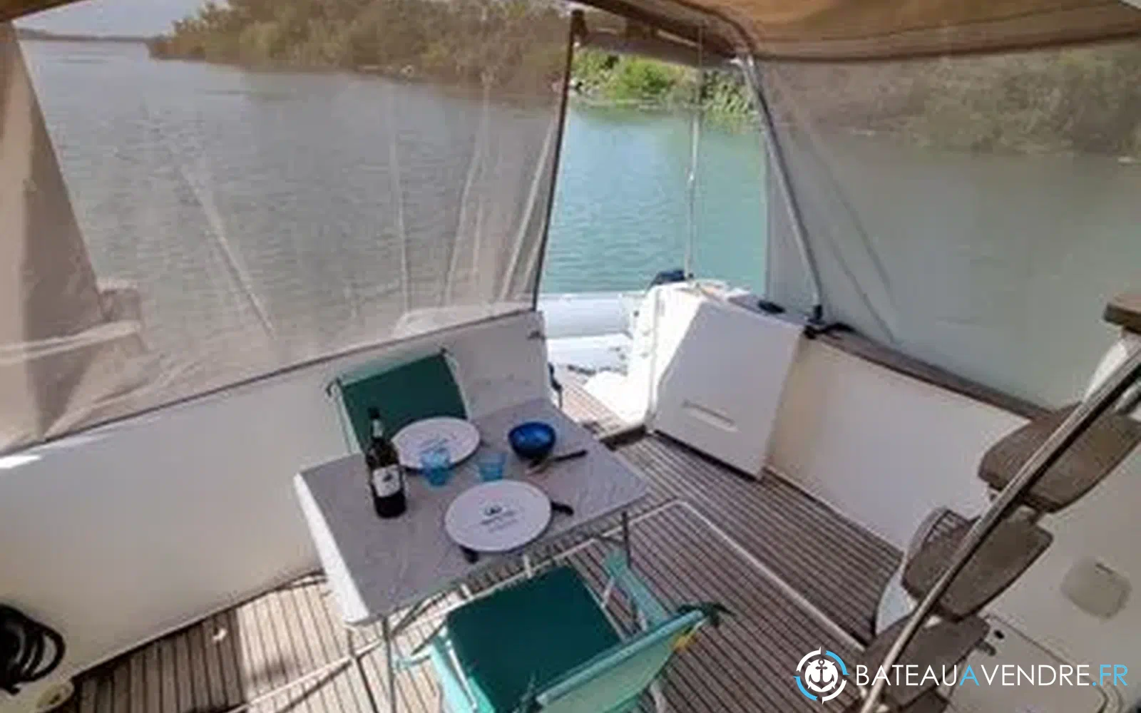 slider 22 Jeanneau Merry Fisher 925 Fly