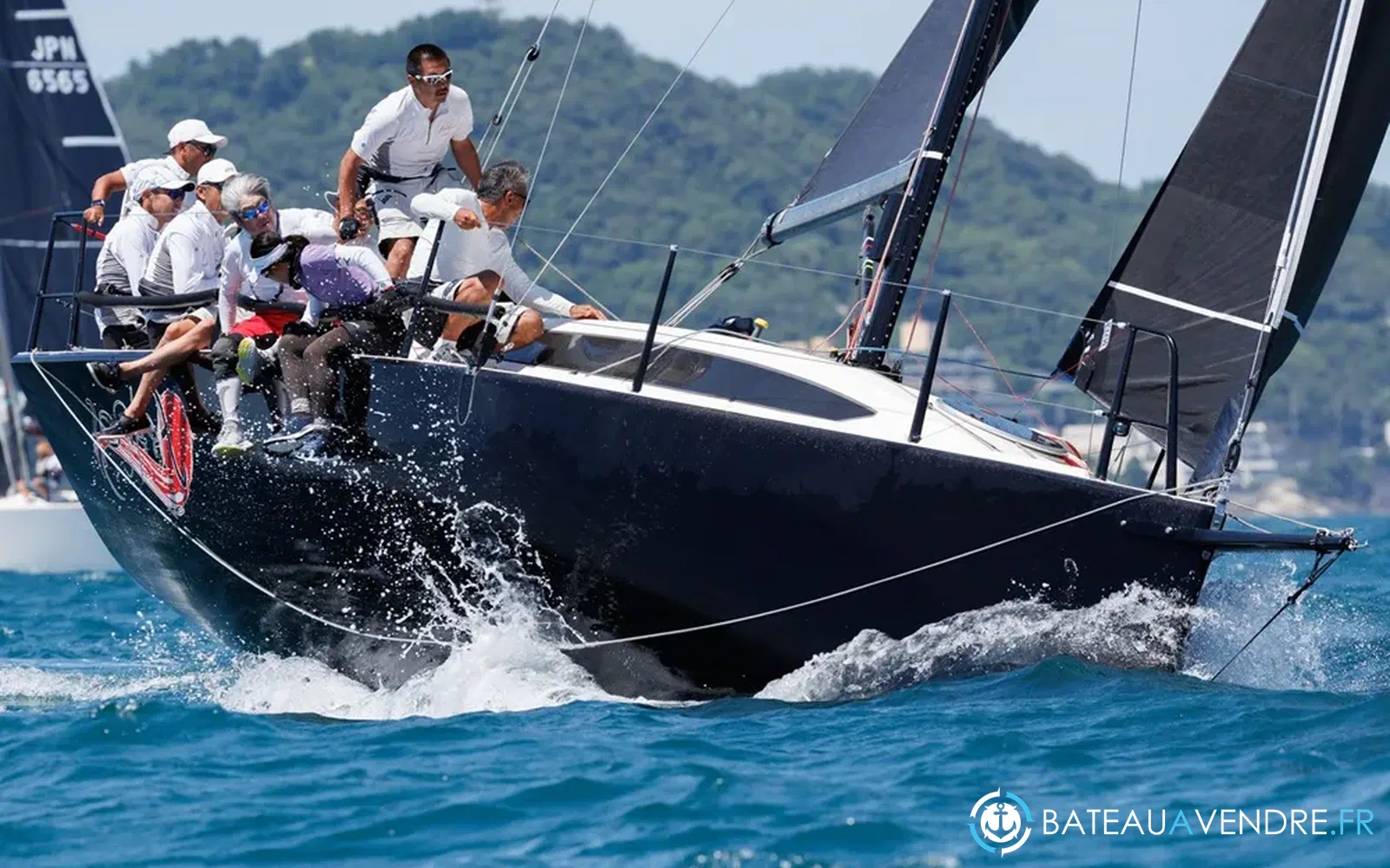 slider 2 McConaghy KER 33 APHROS