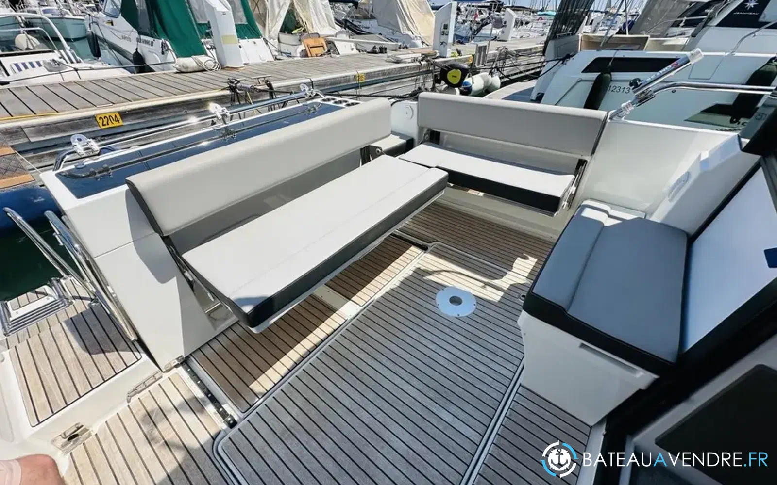 slider 21 Jeanneau Merry Fisher 895 SPORT SERIE 2