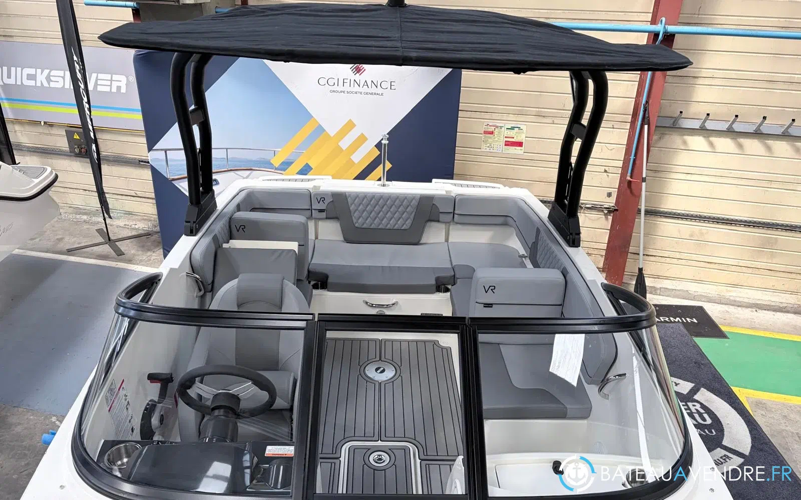 slider 3 Bayliner VR4 BOWRIDER OB