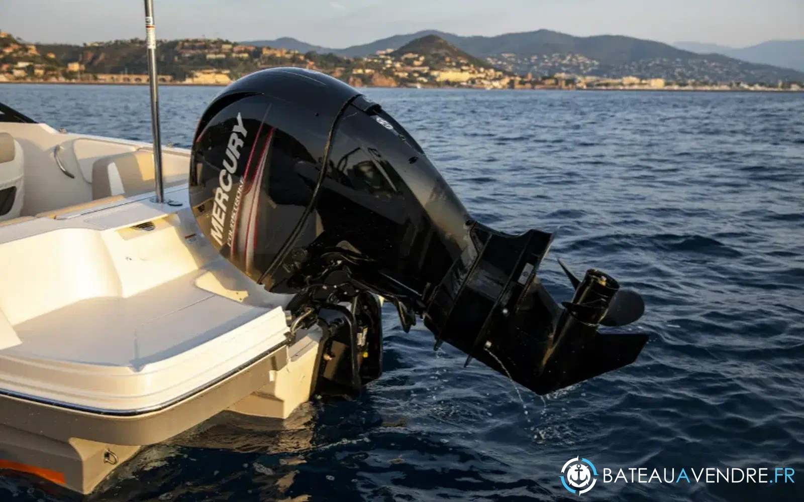 slider 15 Bayliner VR4 BOWRIDER OB