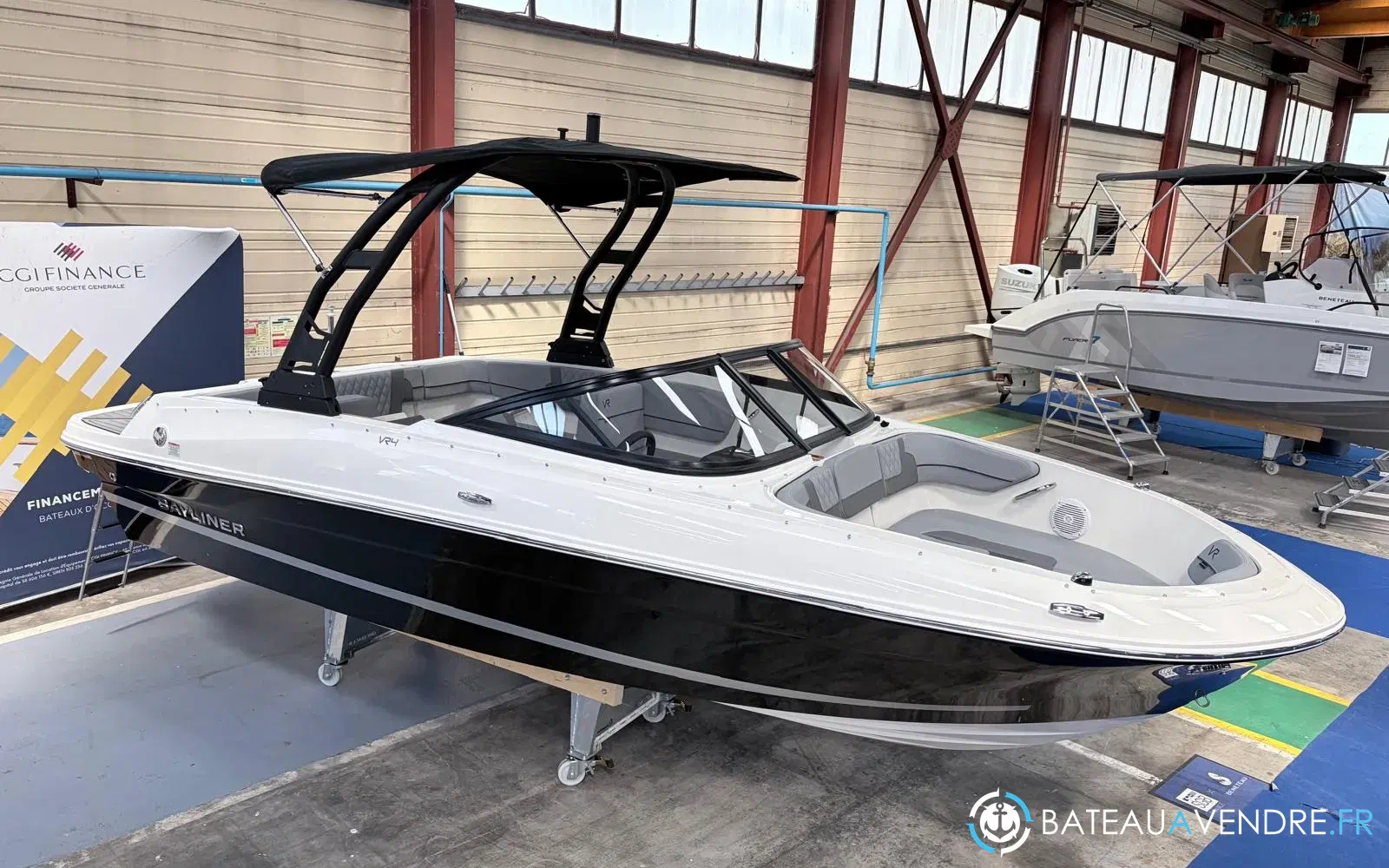 slider 11 Bayliner VR4 BOWRIDER OB