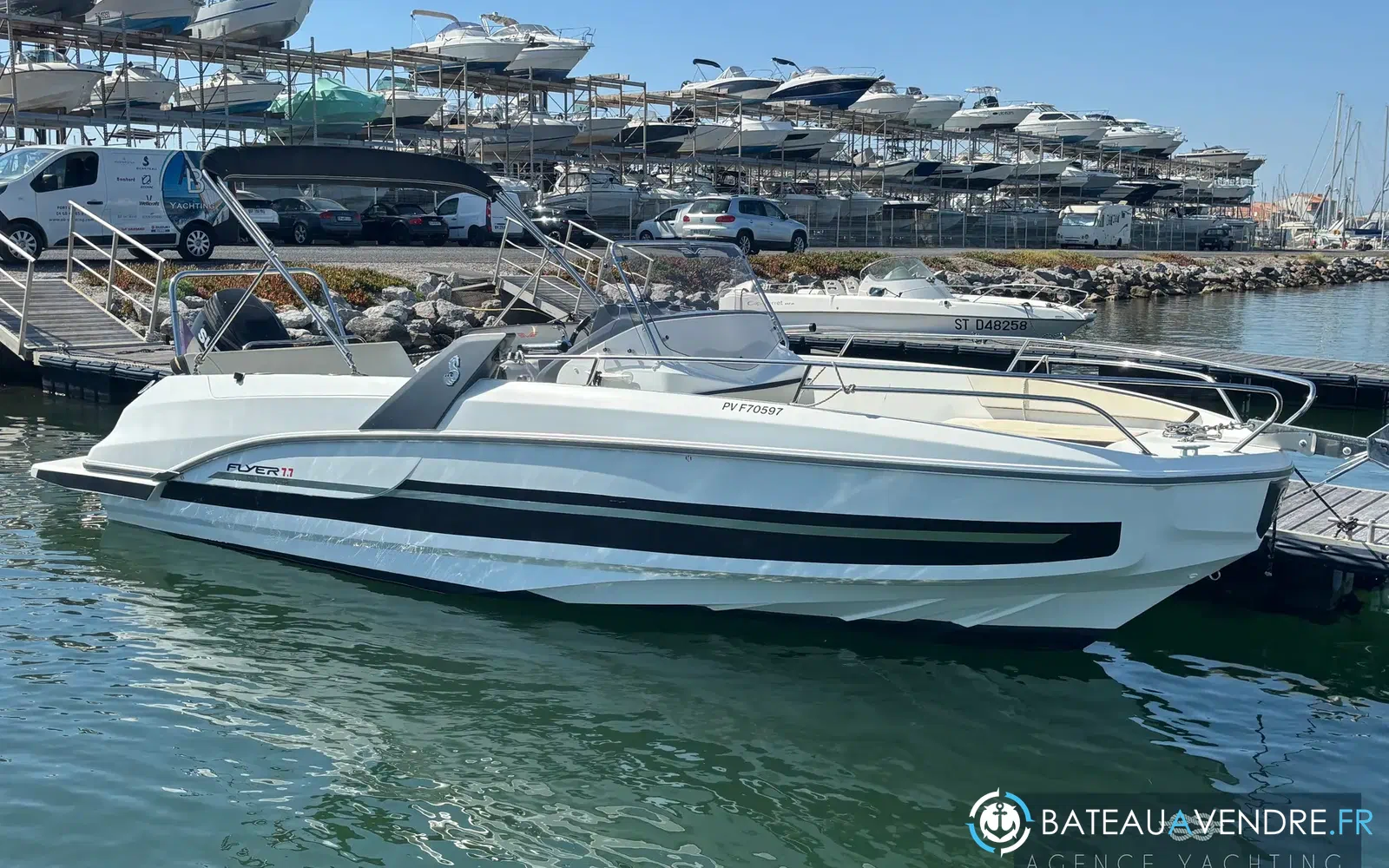 slider 0 Beneteau Flyer 7.7 SPACEdeck