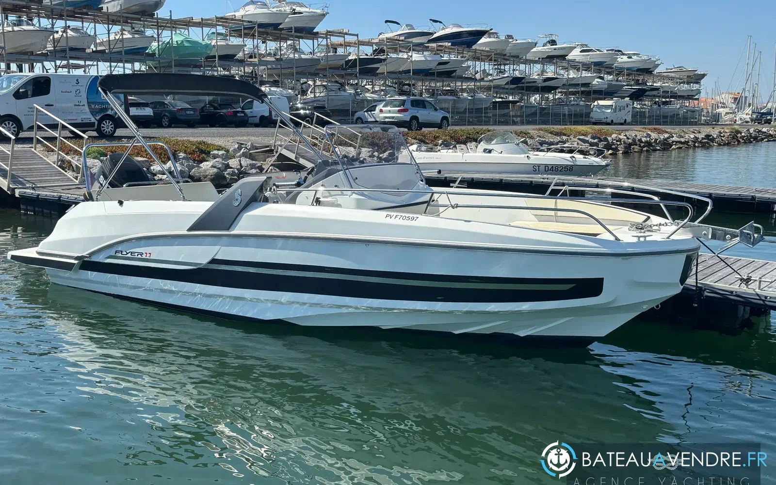 slider 3 Beneteau Flyer 7.7 SPACEdeck