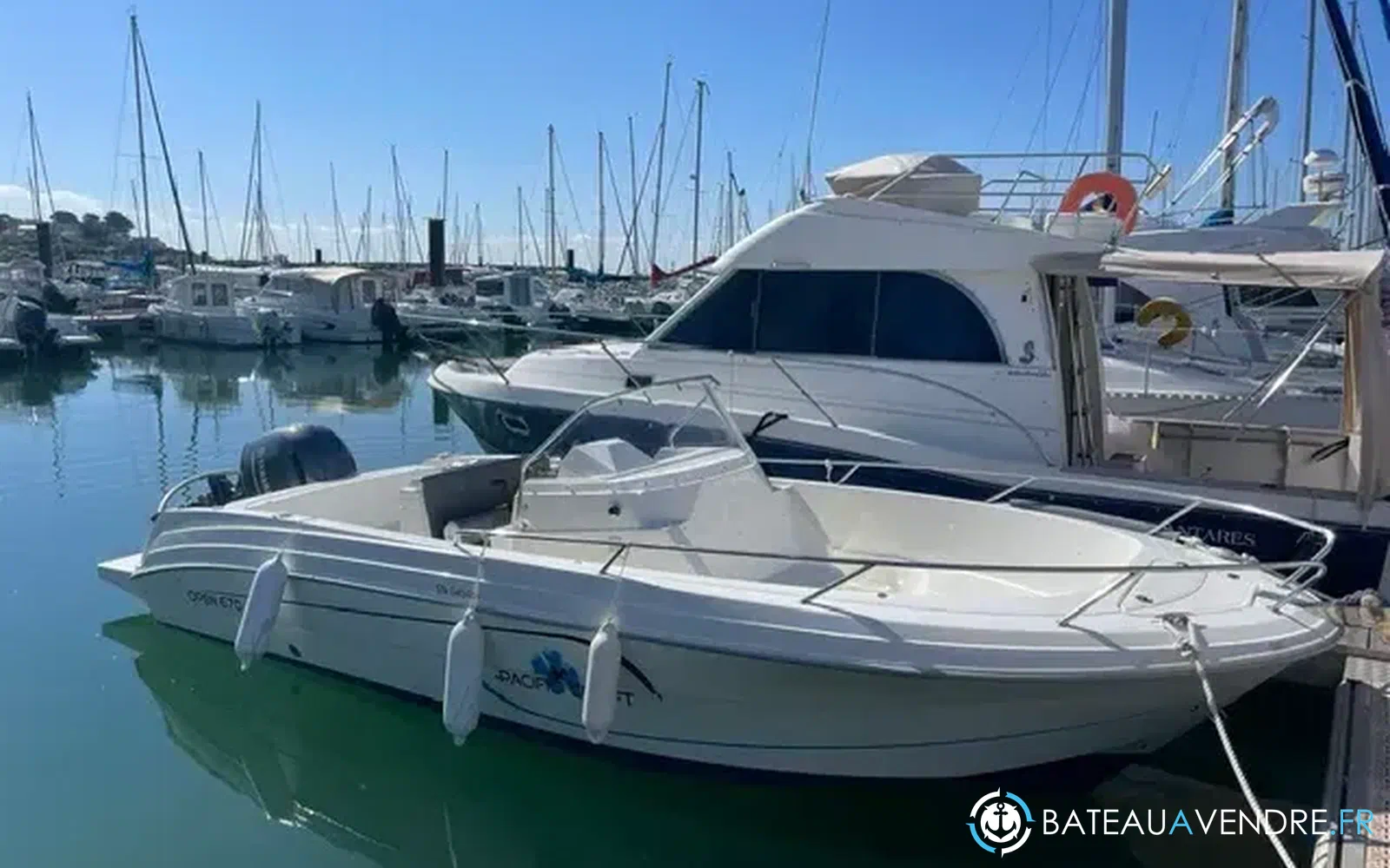 slider 0 Pacific Craft 670 Open