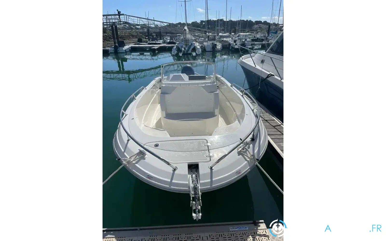 slider 1 Pacific Craft 670 Open