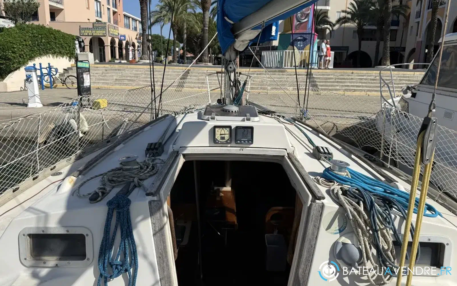 slider 9 Beneteau First 32