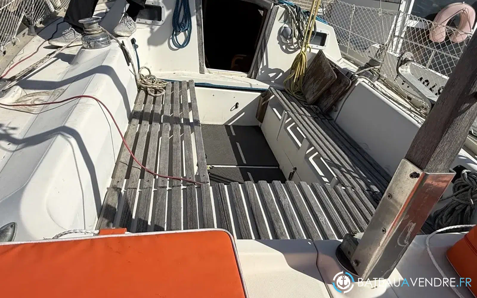 slider 7 Beneteau First 32