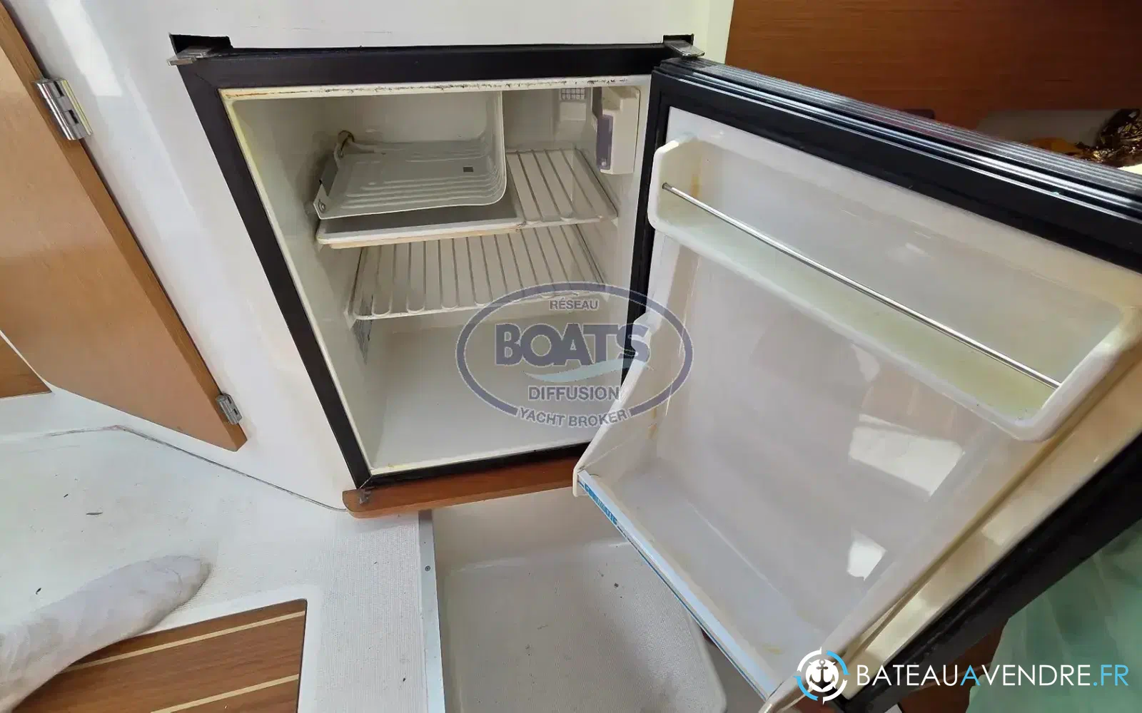 slider 8 Beneteau Antares 6