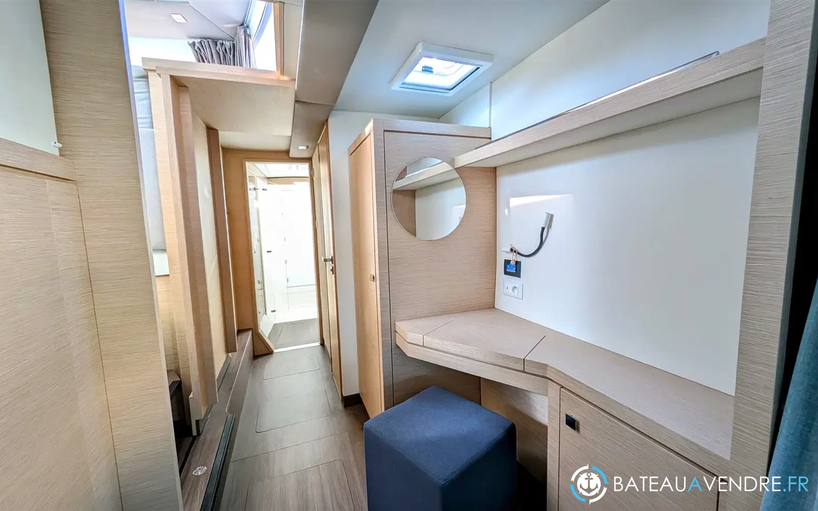 slider 13 Fountaine Pajot Lucia 40