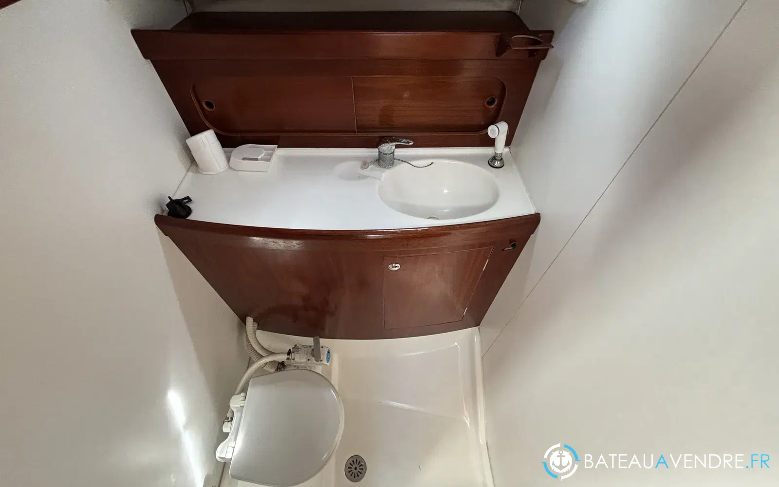 slider 27 Beneteau Antares Serie 9